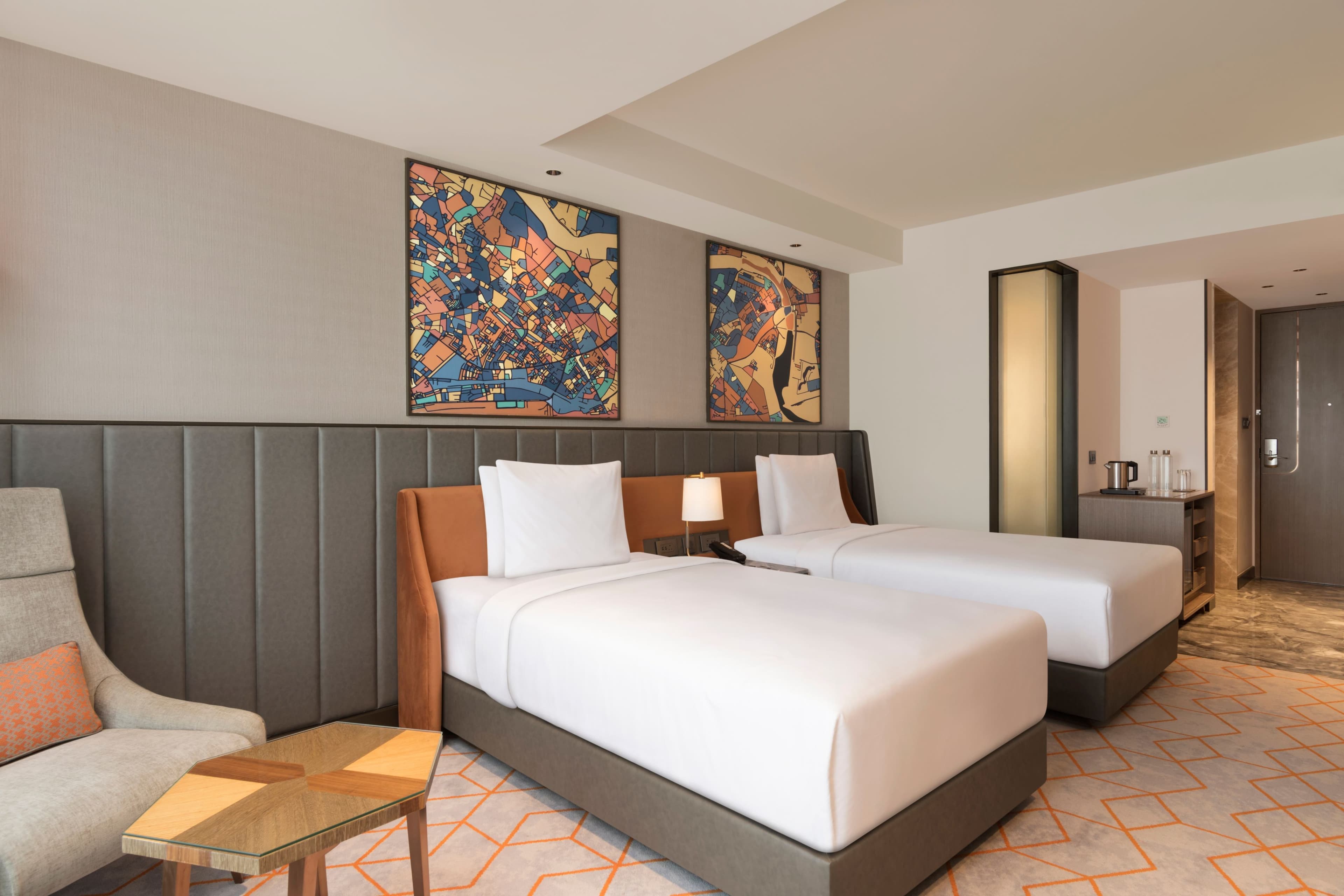 Crowne Plaza Lucknow - Image 4