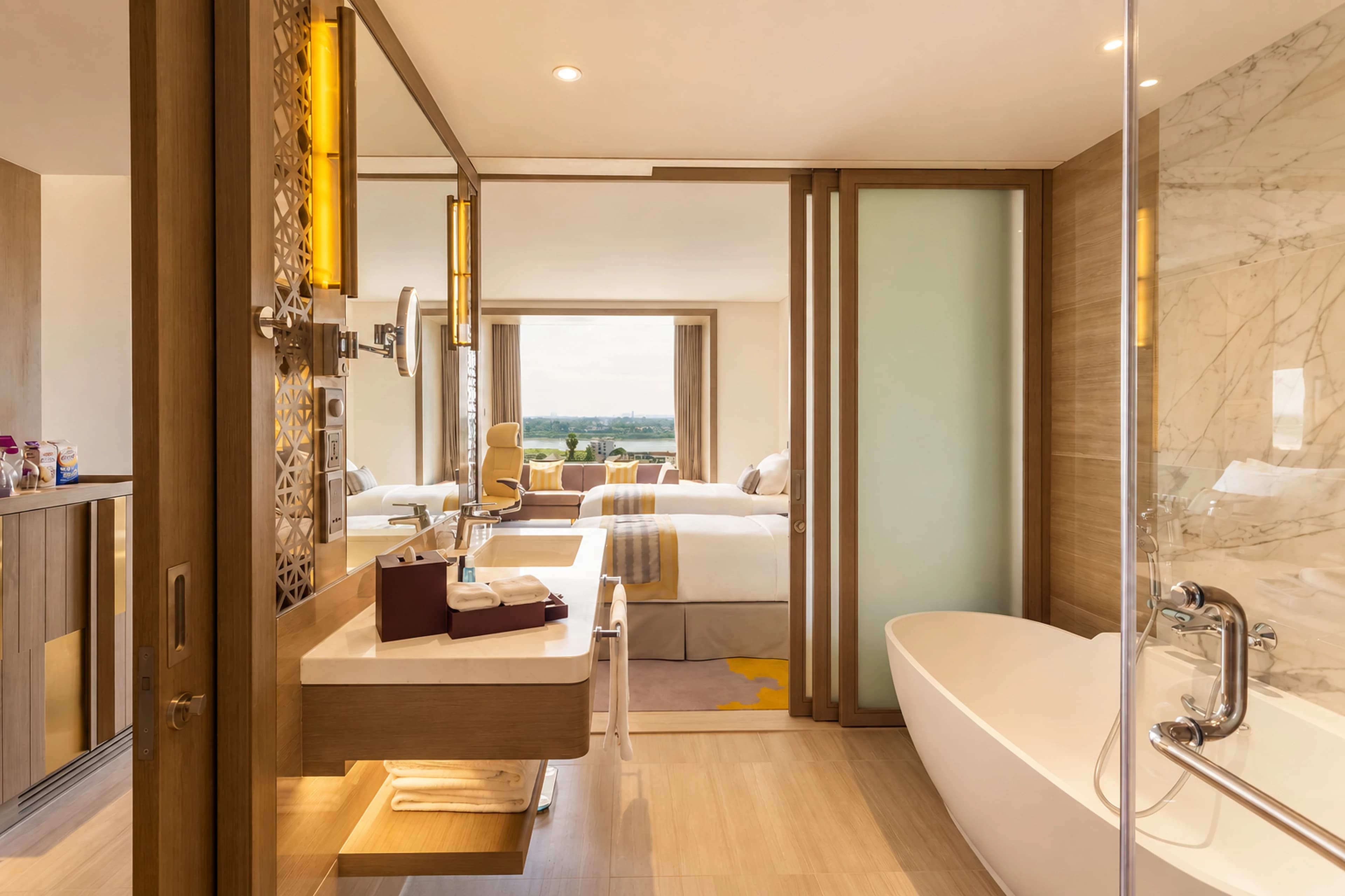 Crowne Plaza Vientiane — 26