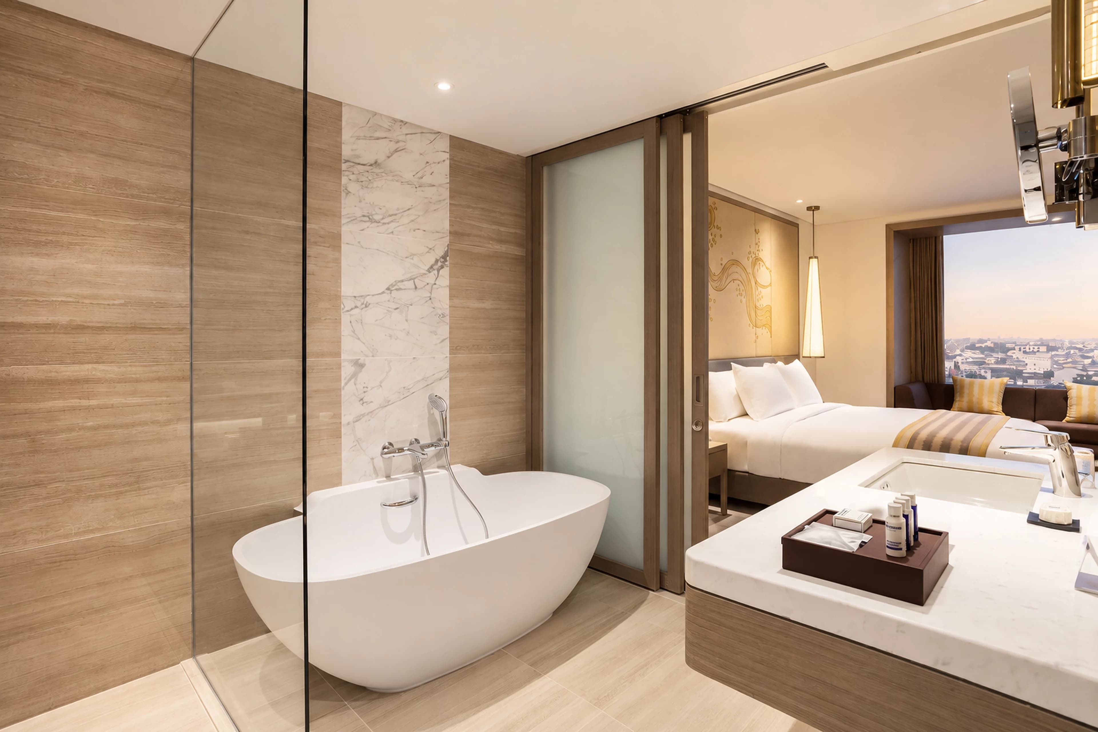 Crowne Plaza Vientiane — 5