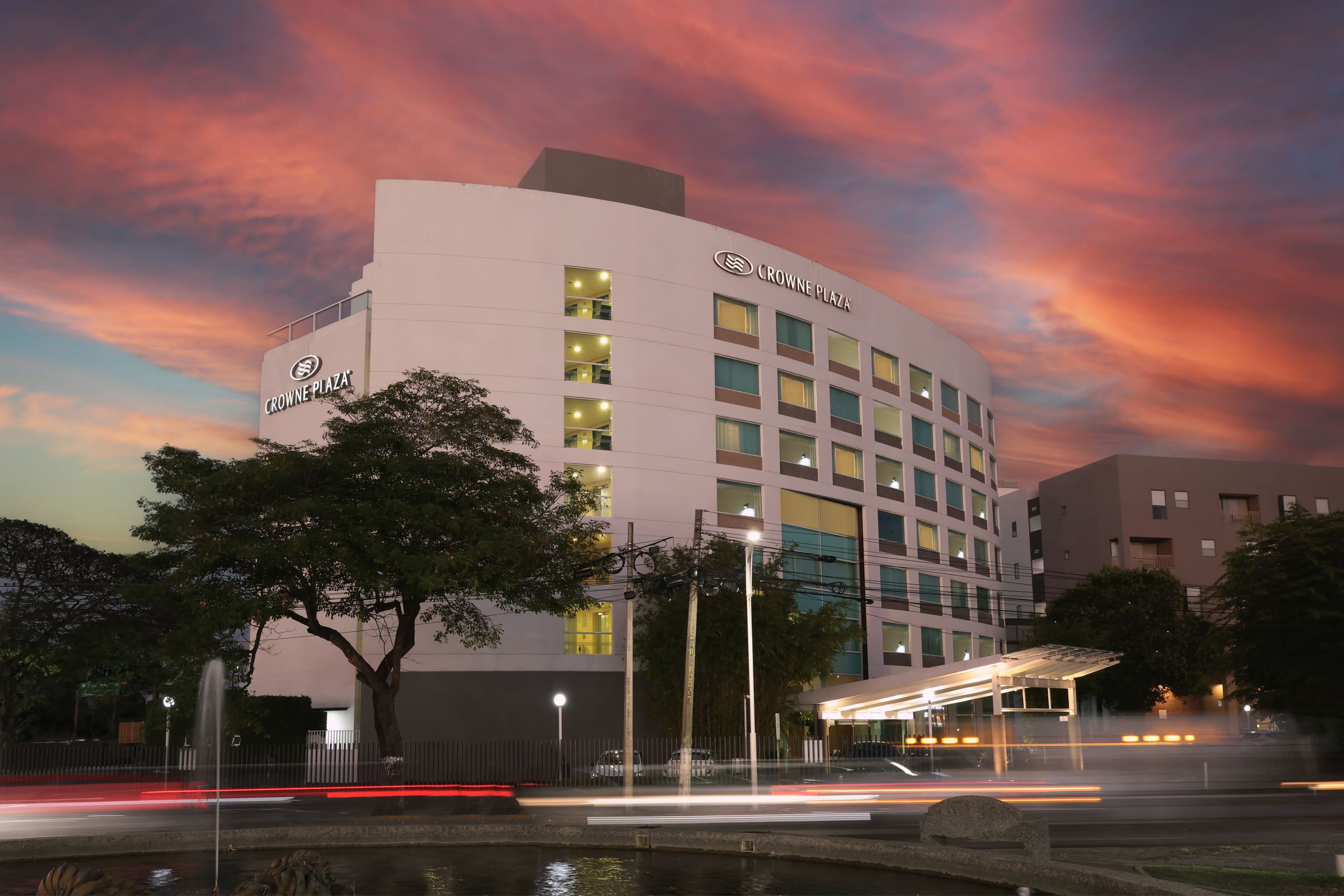 Crowne Plaza Villahermosa - Image 1