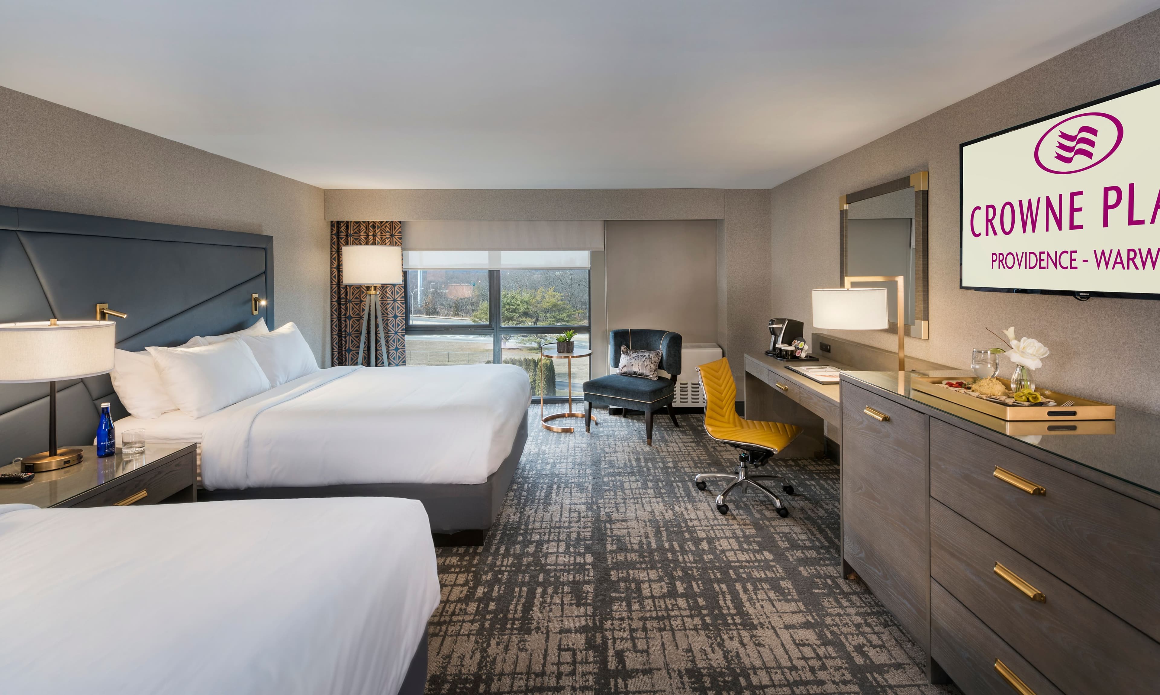 Crowne Plaza Providence-Warwick (Airport) — 11