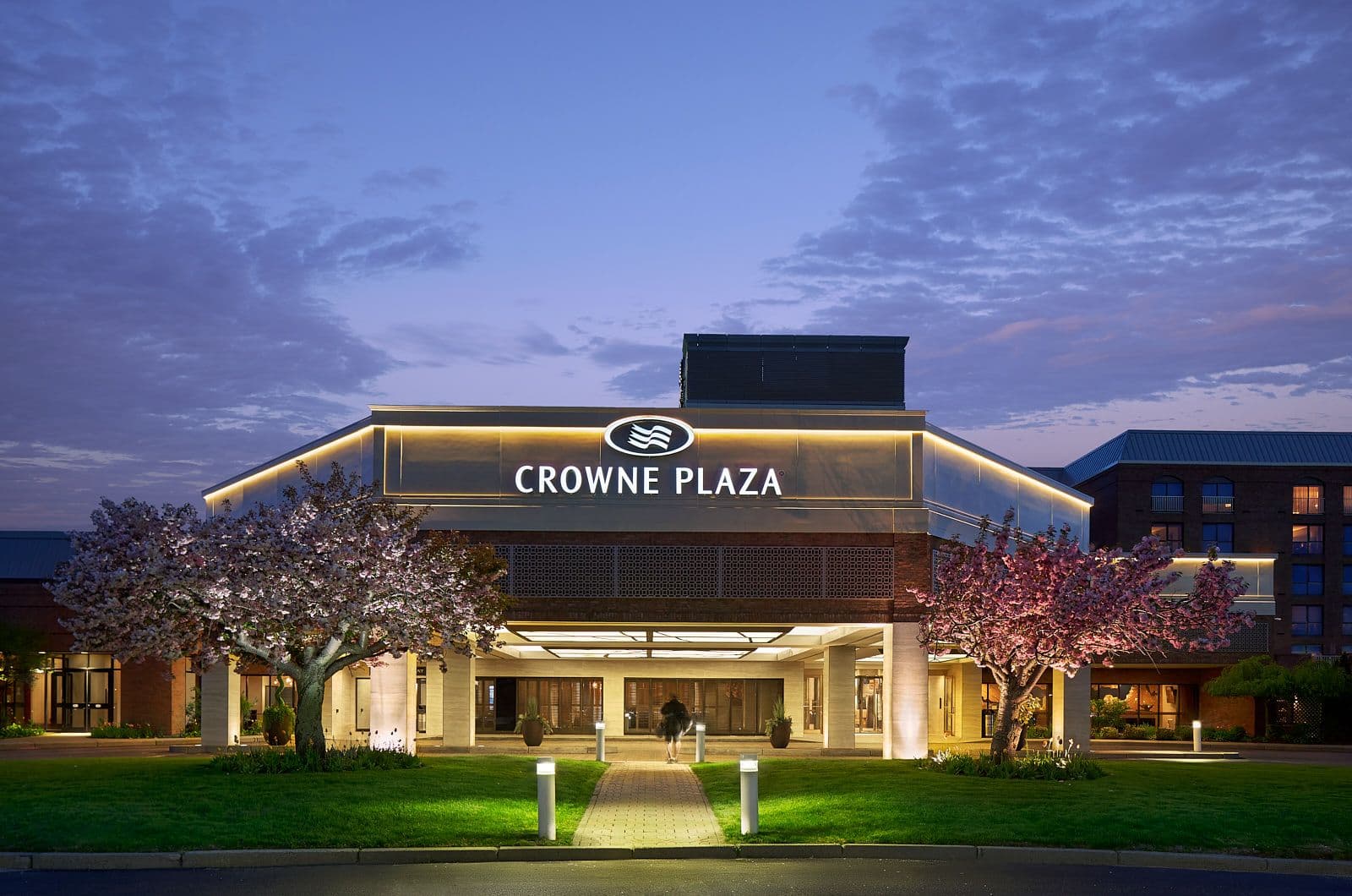 Crowne Plaza Providence-Warwick (Airport) - Image 1