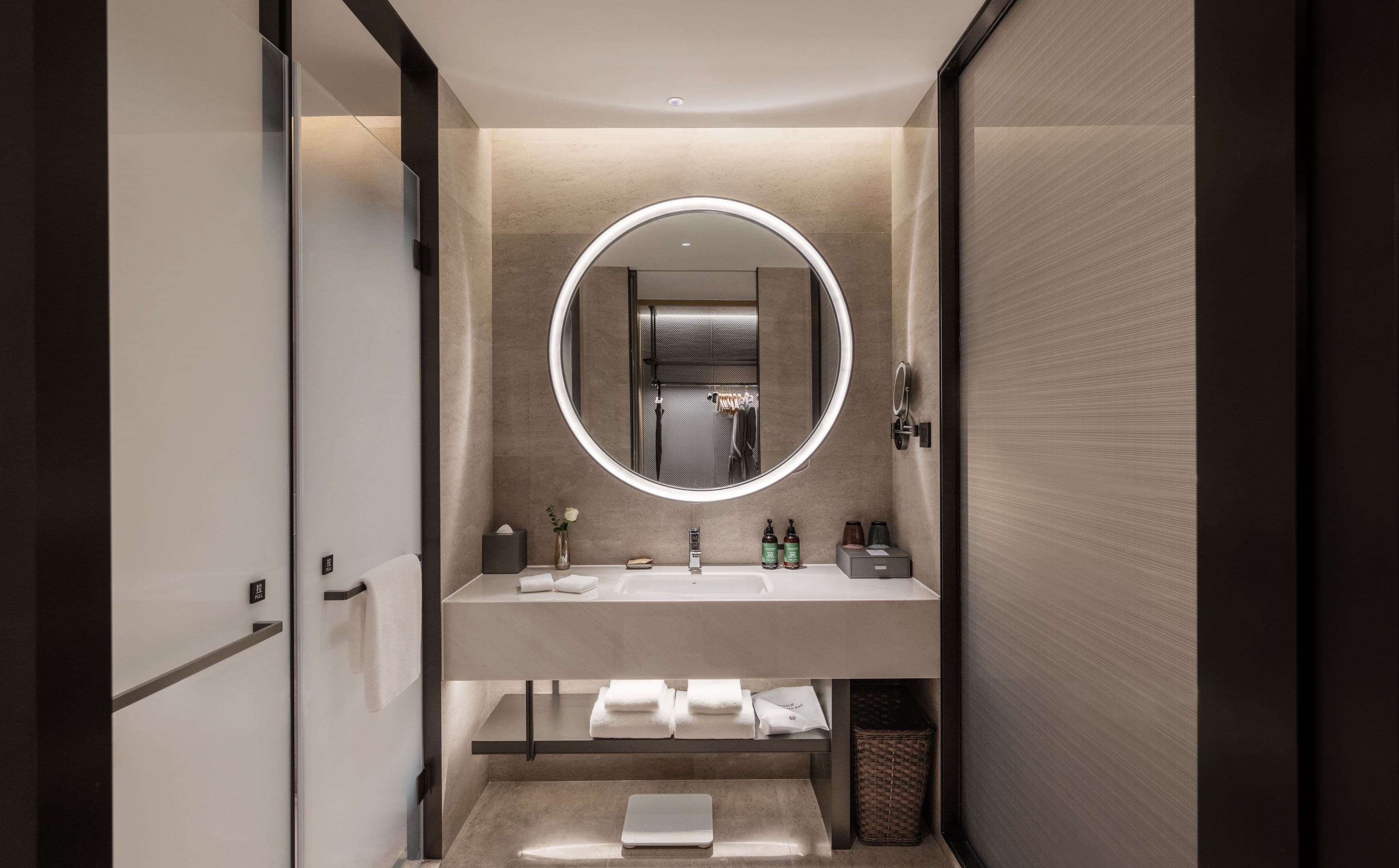 Crowne Plaza Weihai Binhai - Image 3