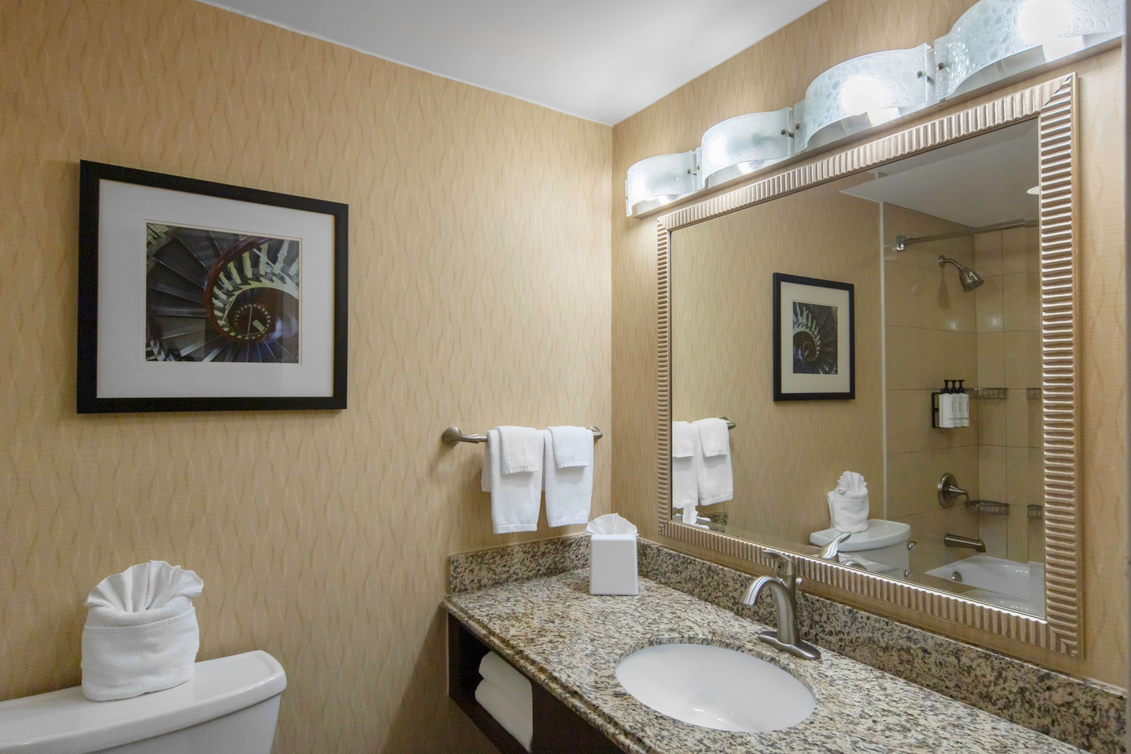 Crowne Plaza Boston - Woburn - Image 3