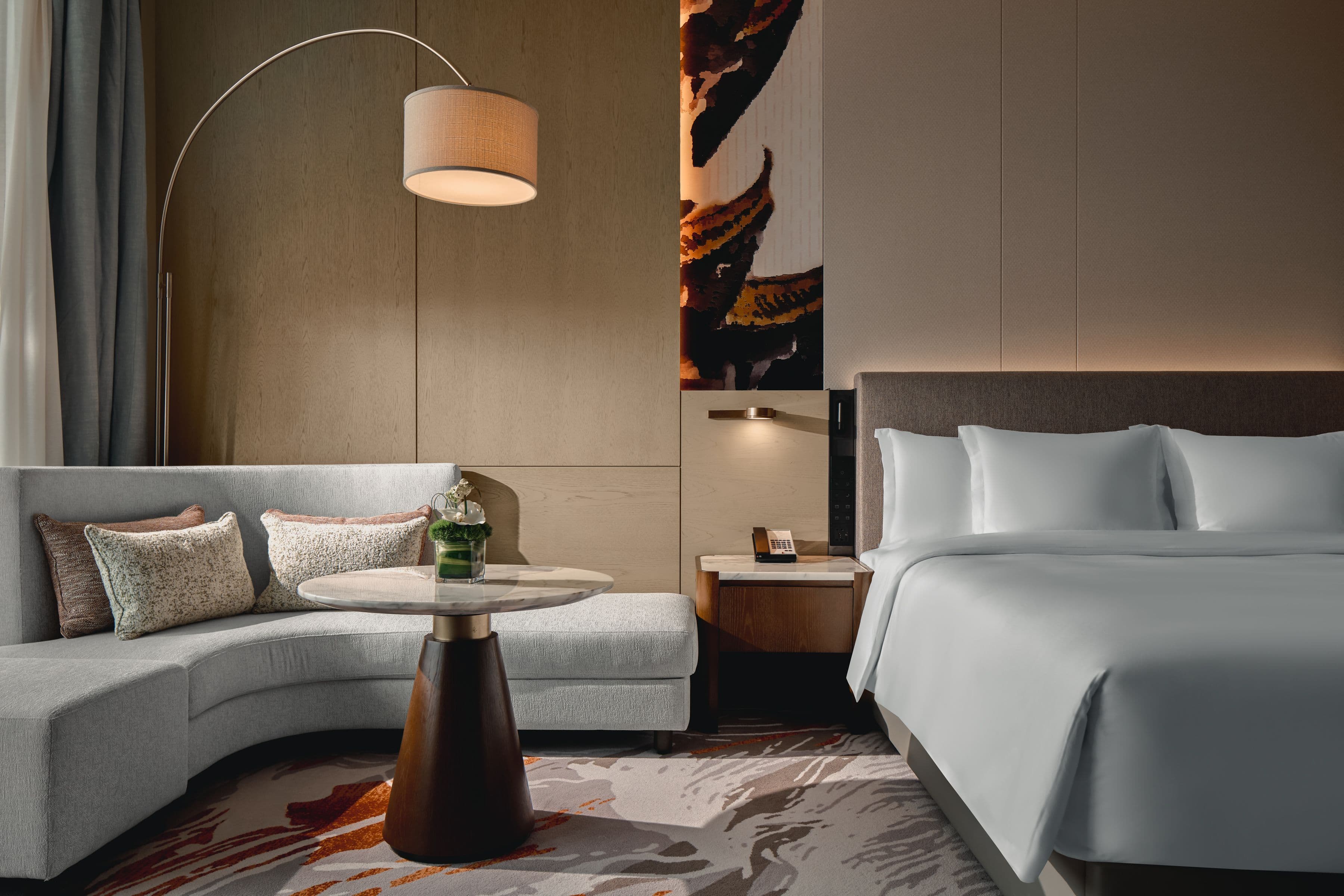 Crowne Plaza Wuhan Tianhe Airport - Image 2