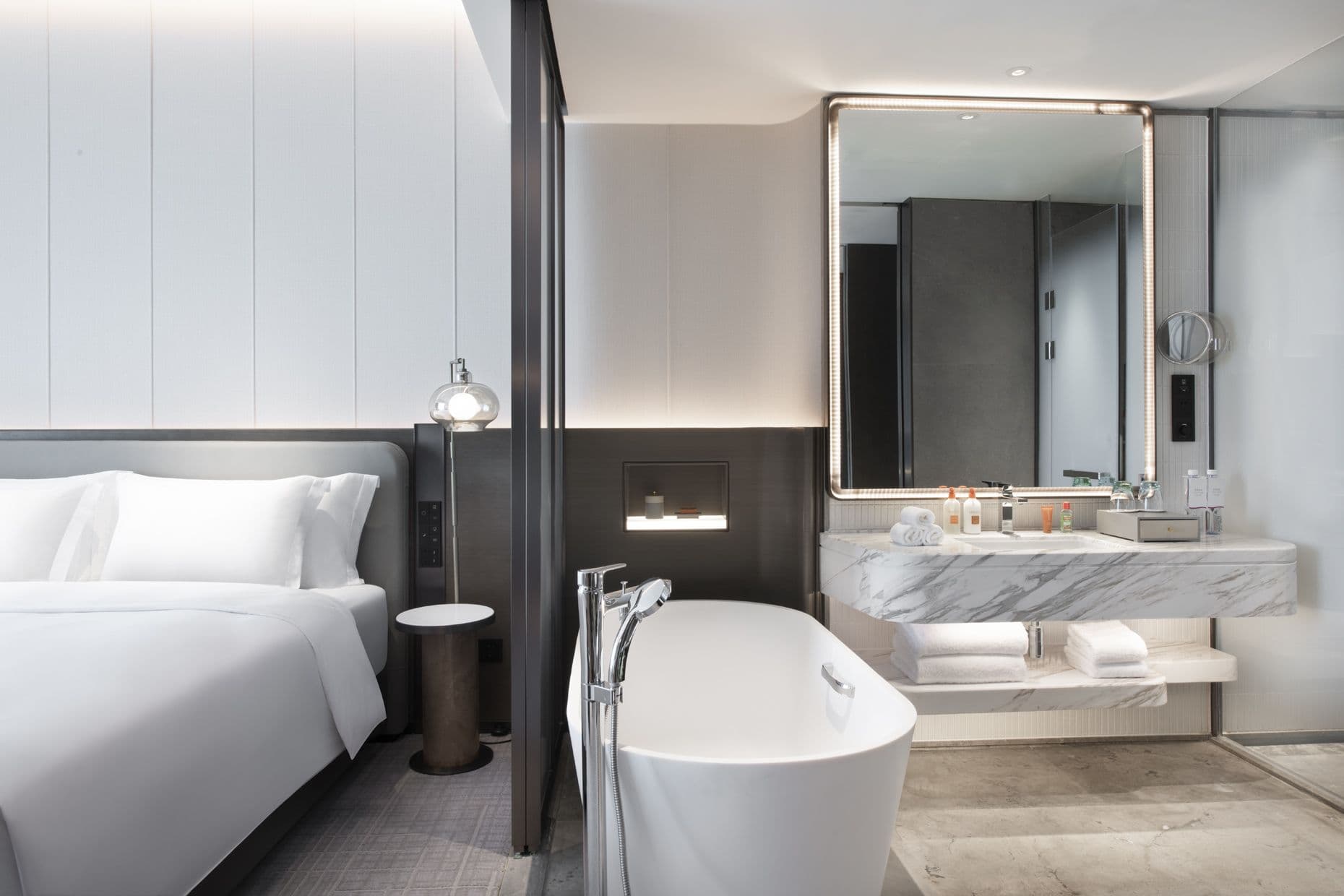 Crowne Plaza Wuhan Optics Valley - Image 5