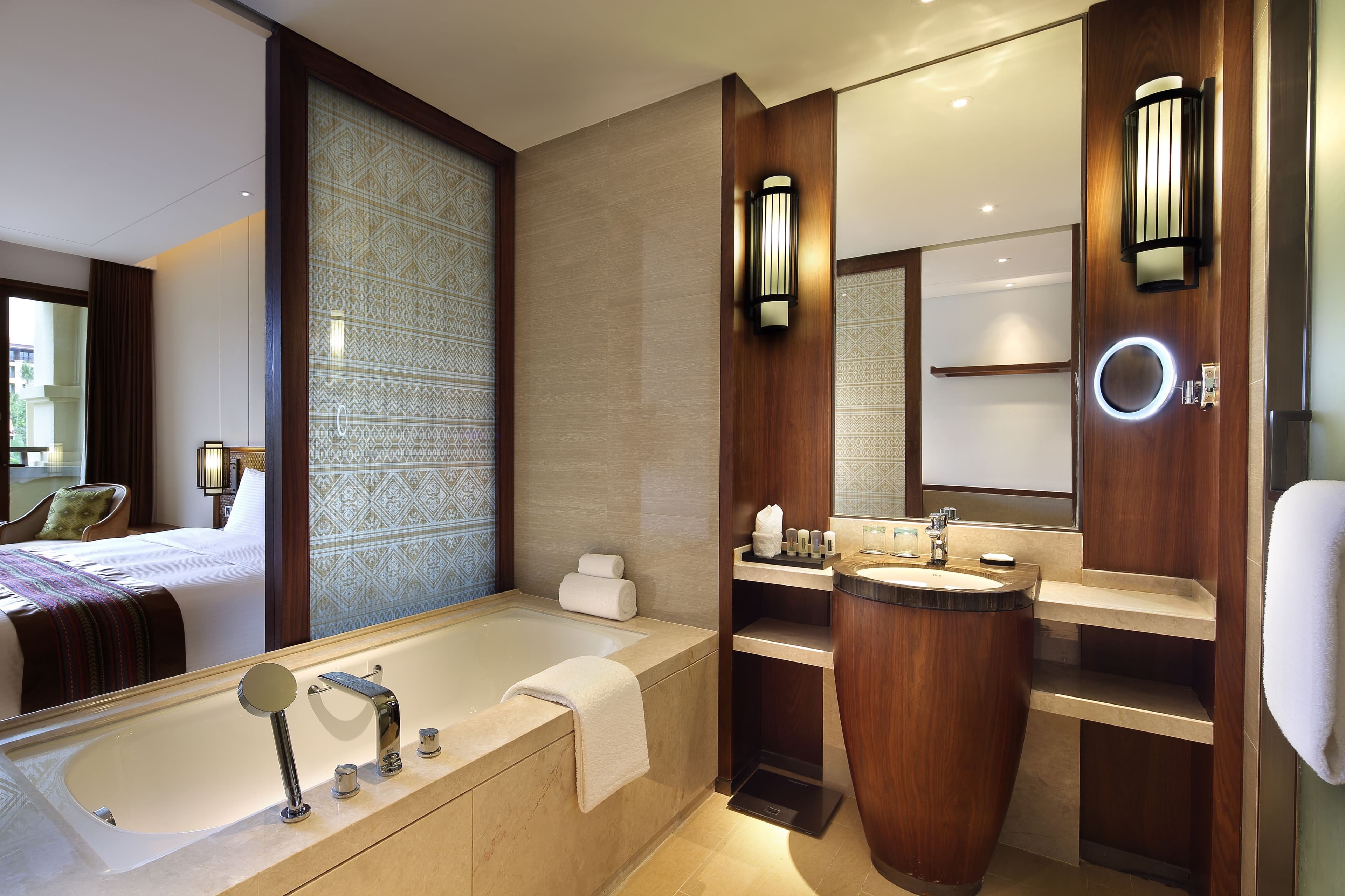 Crowne Plaza Resort Xishuangbanna Parkview - Image 4