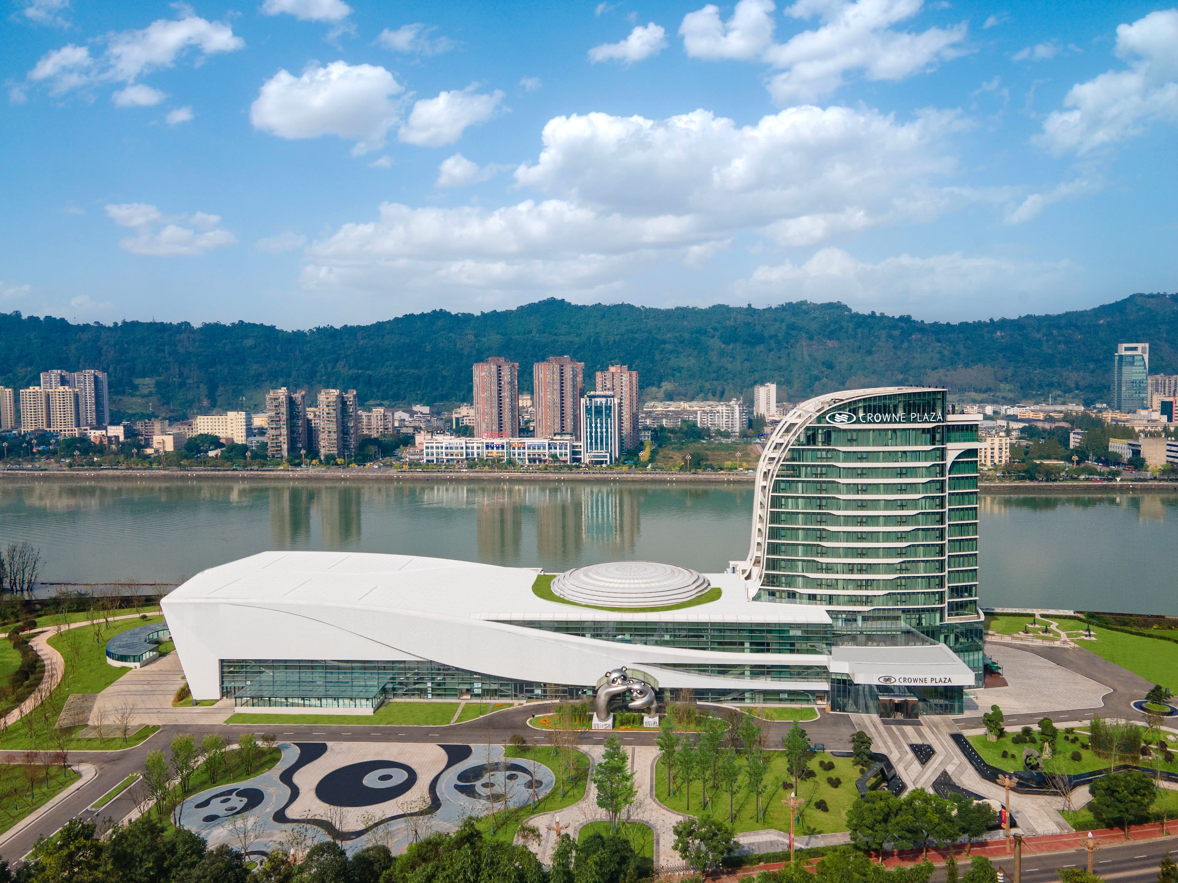 Crowne Plaza Ya'an - Image 1