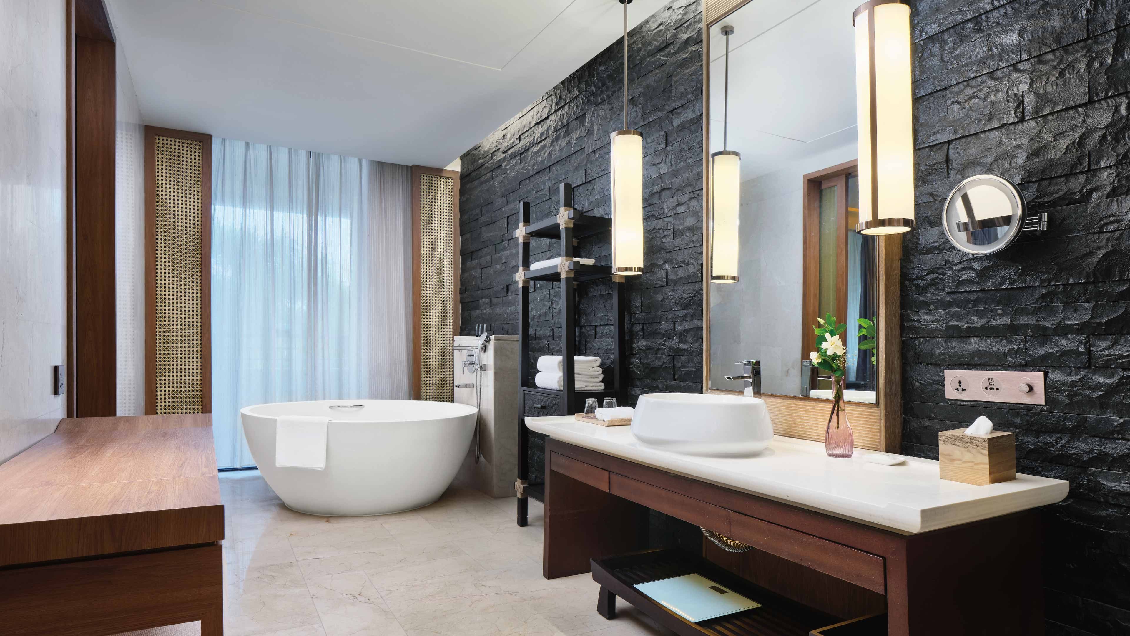 Crowne Plaza Hailing Island - Image 4