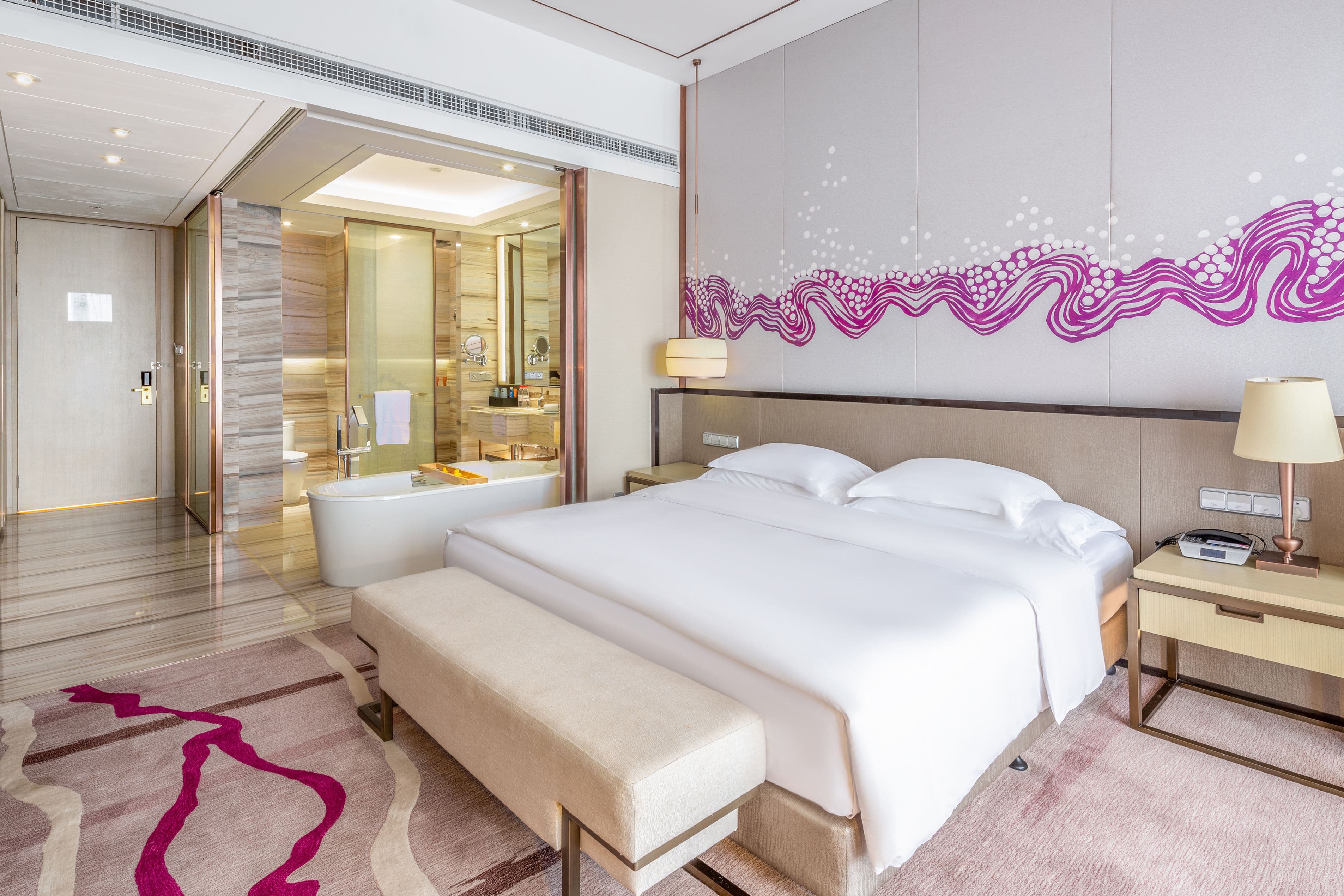 Crowne Plaza Yibin - Image 4