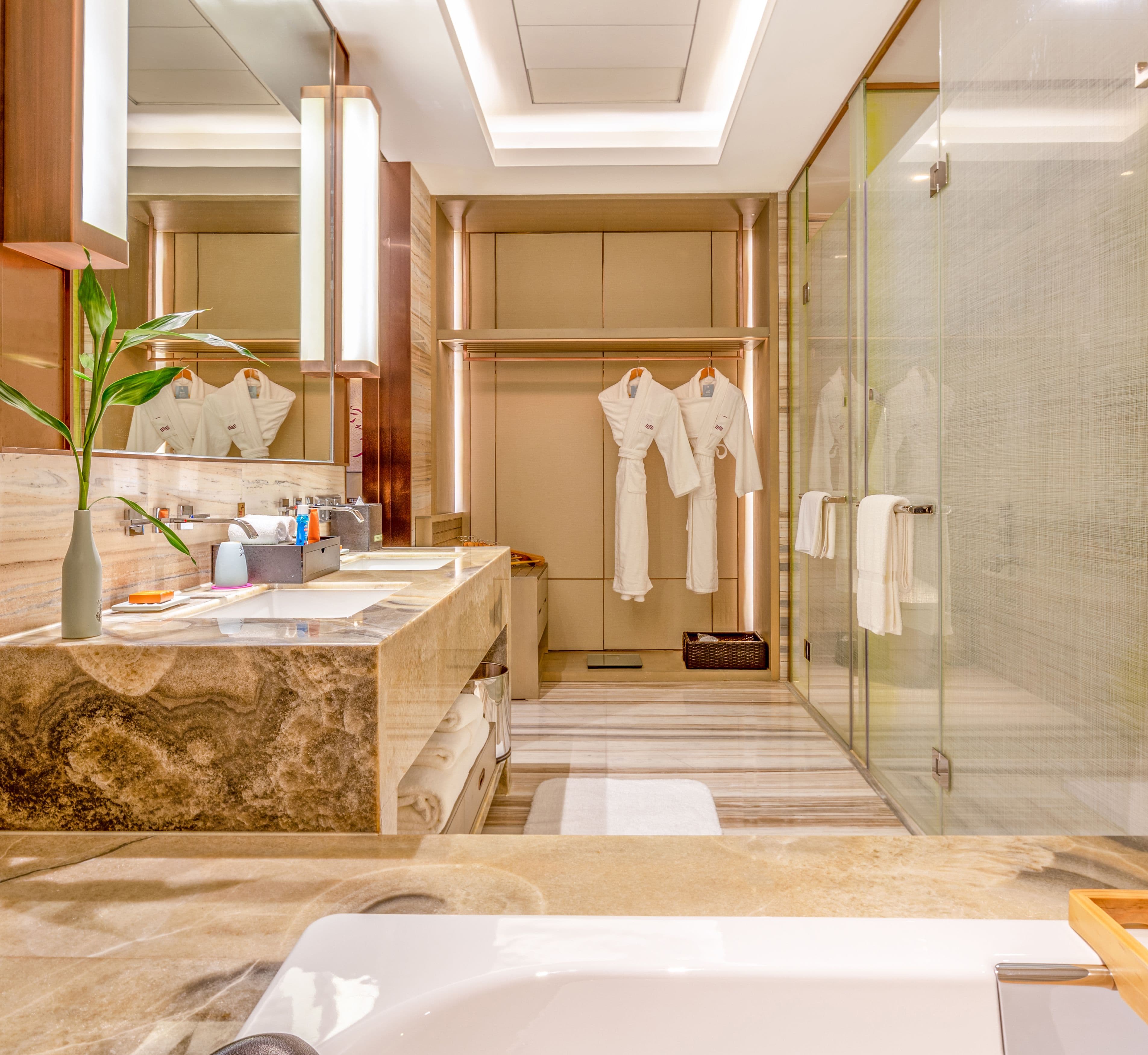 Crowne Plaza Yibin — 16
