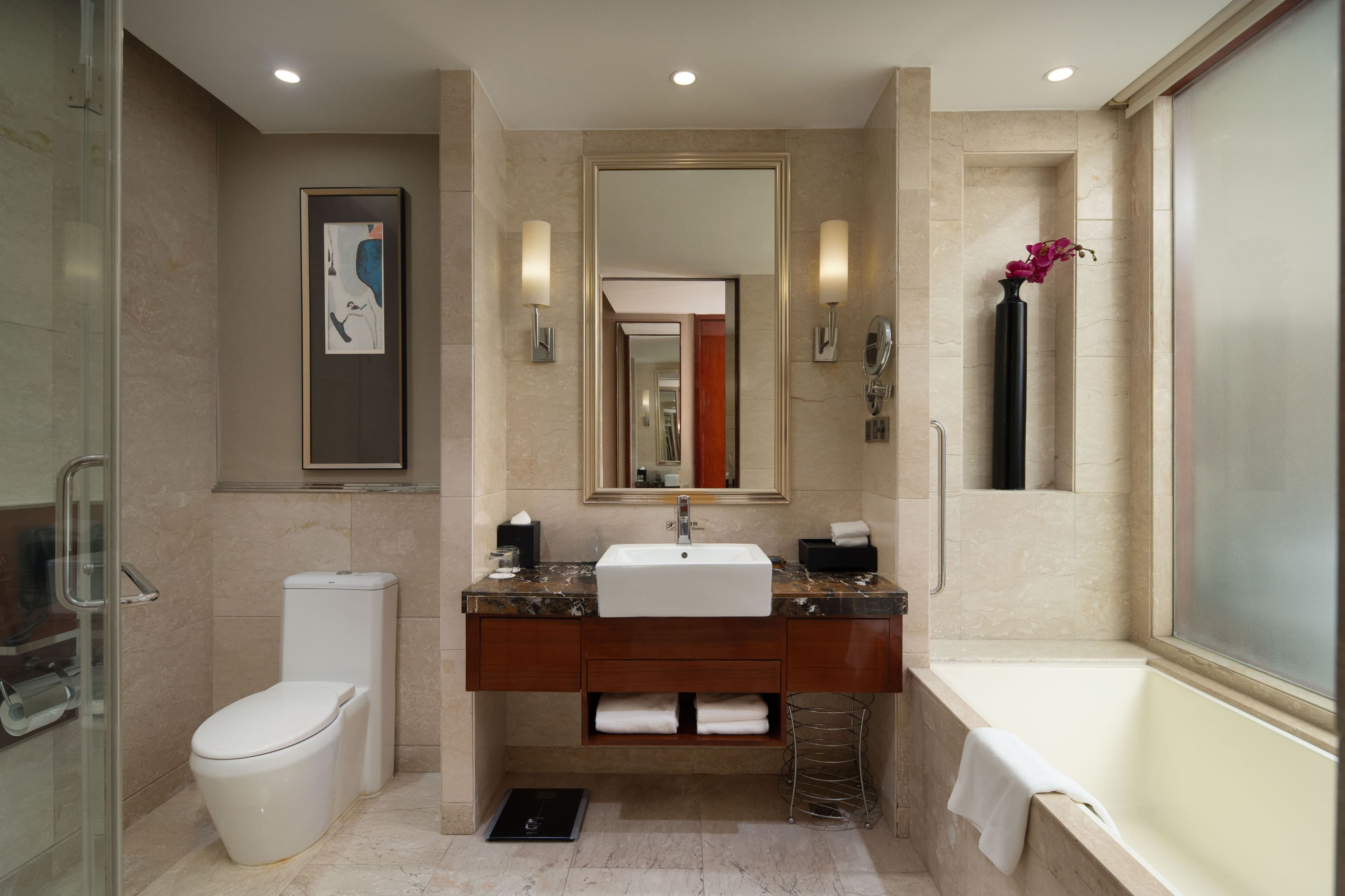 Crowne Plaza Zhenjiang — 11