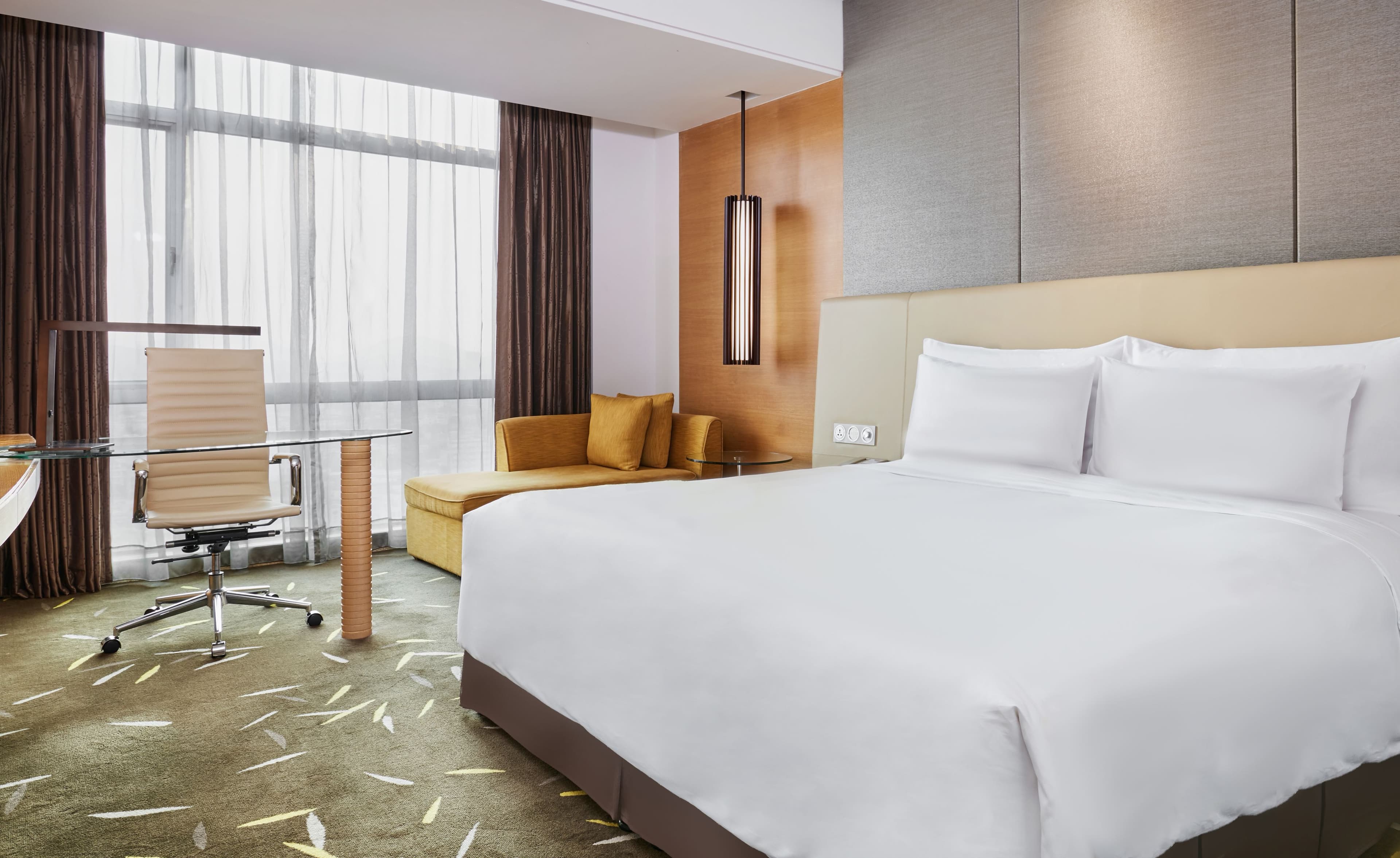 Crowne Plaza Zhongshan Wing On City - Image 4