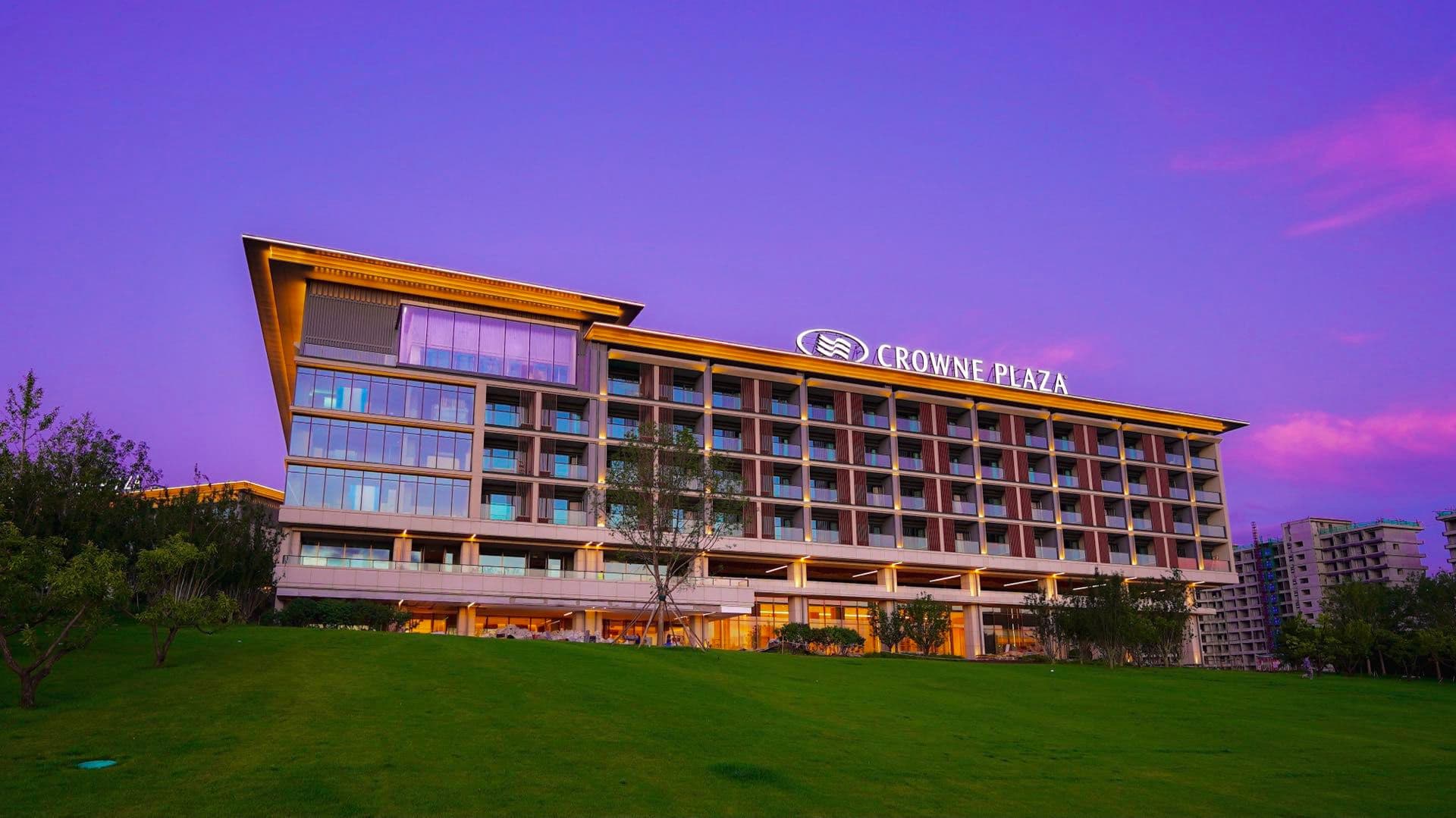 Crowne Plaza Zunhua Hot Spring Town - Image 1