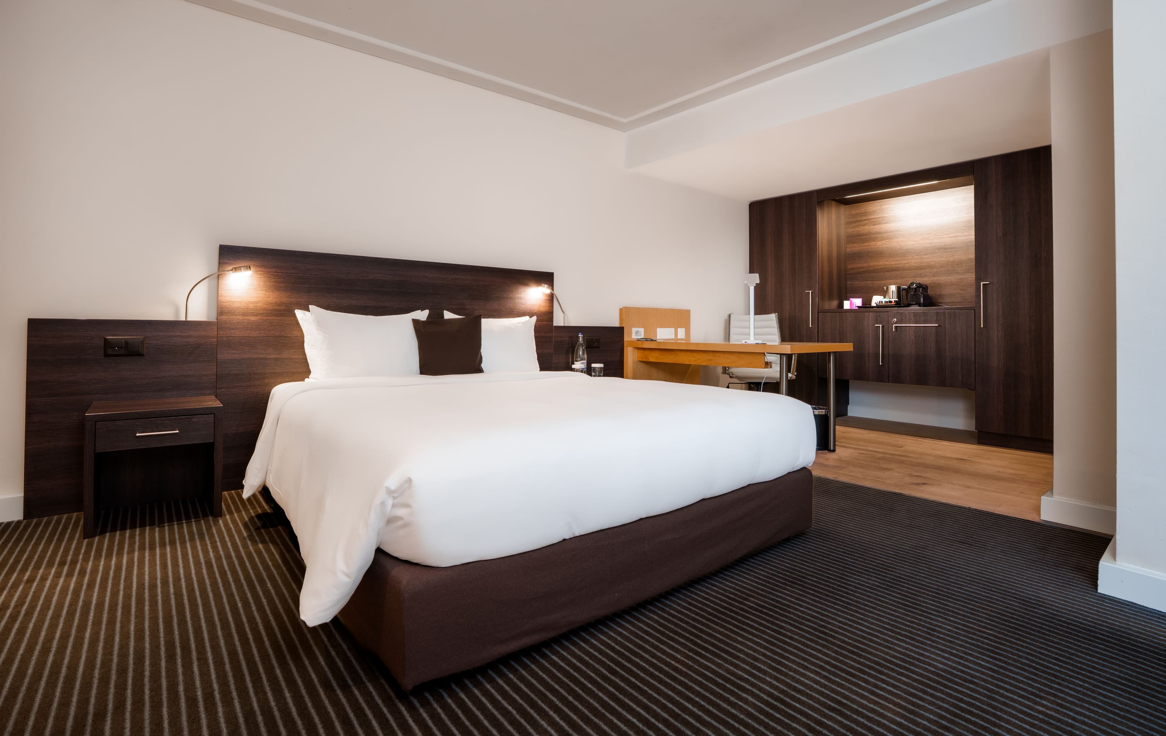 Crowne Plaza Zurich — 22