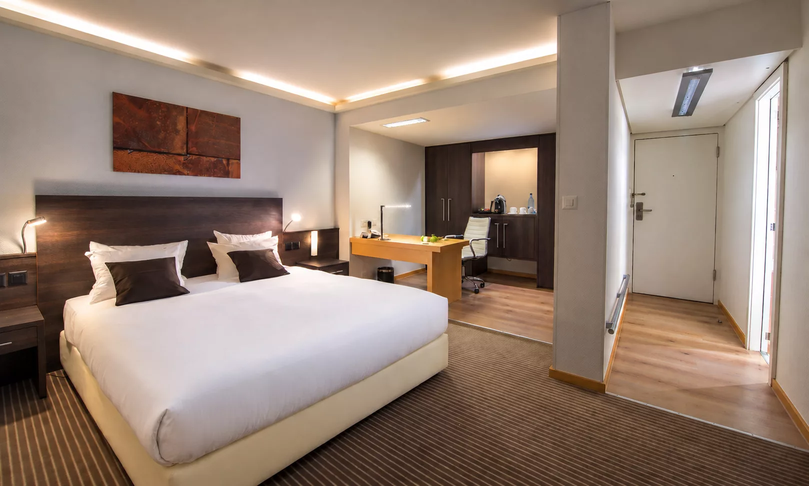 Crowne Plaza Zurich — 20