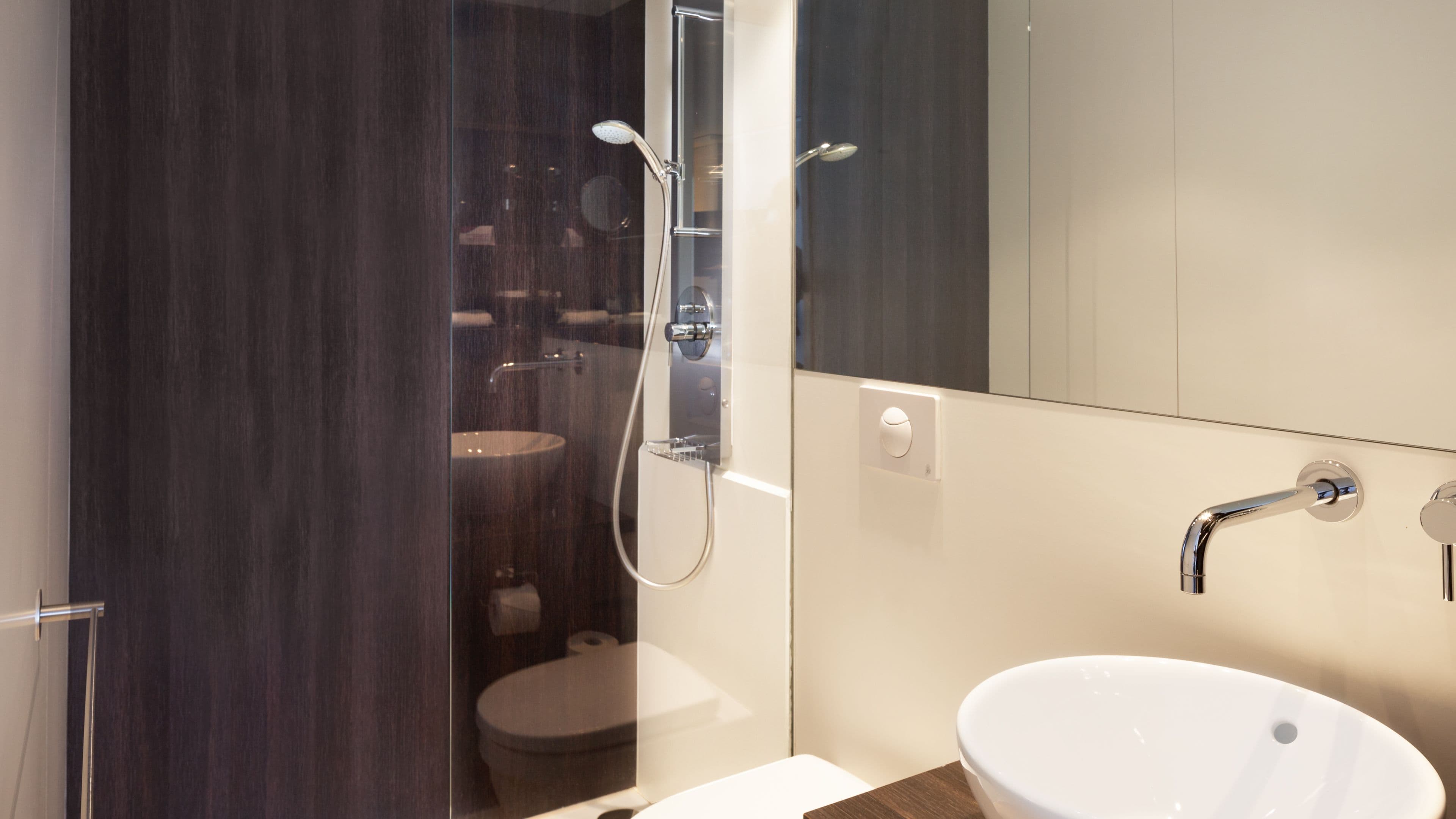 Crowne Plaza Zurich — 10