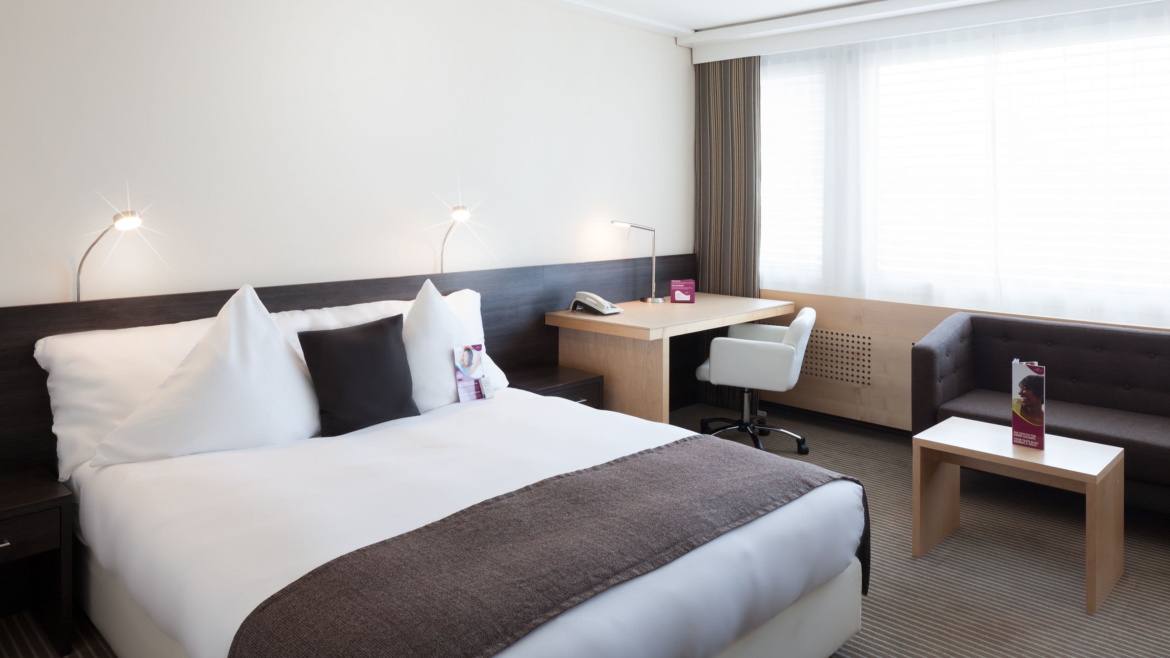 Crowne Plaza Zurich - Image 5