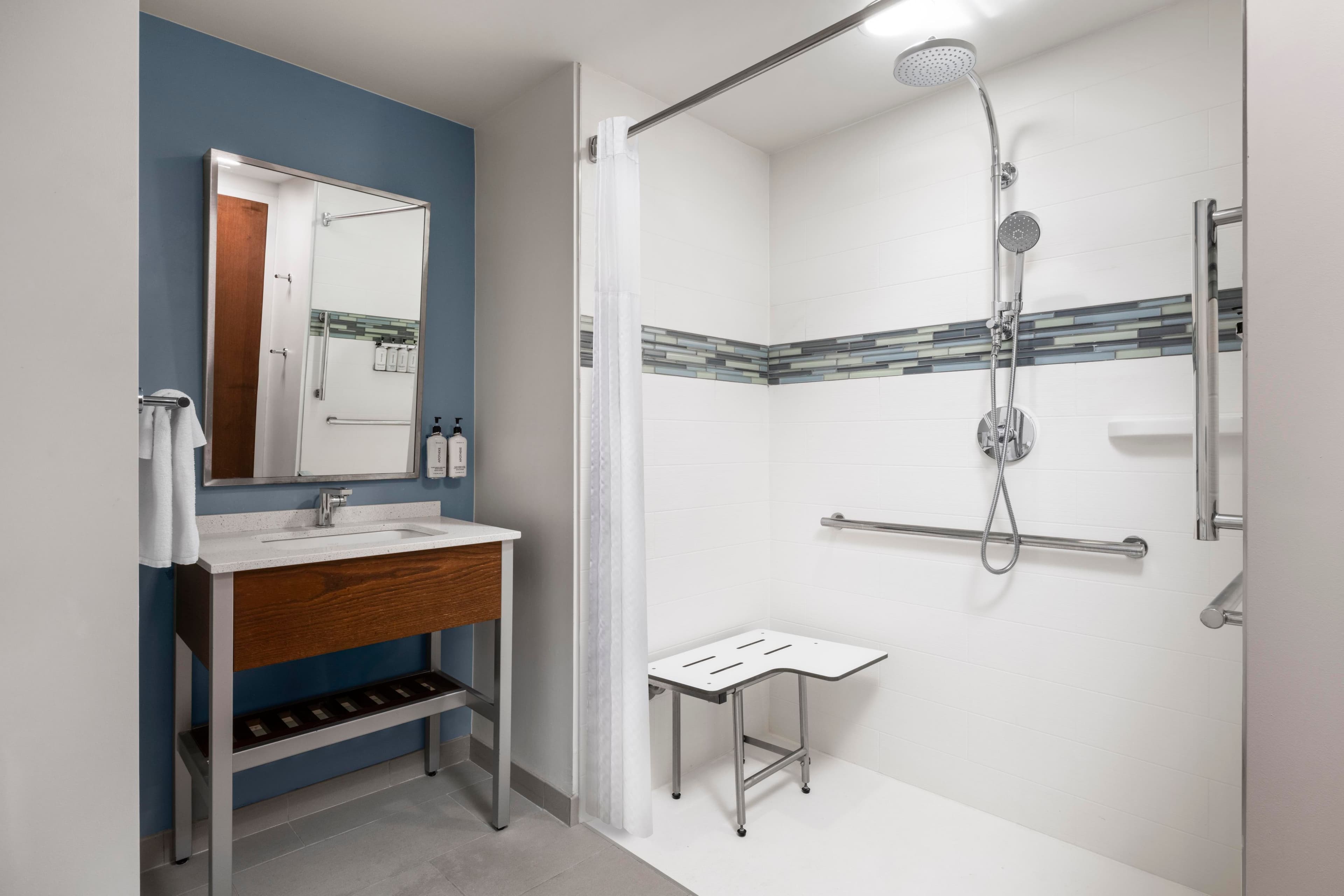 EVEN Hotel Alpharetta - Avalon Area — 17