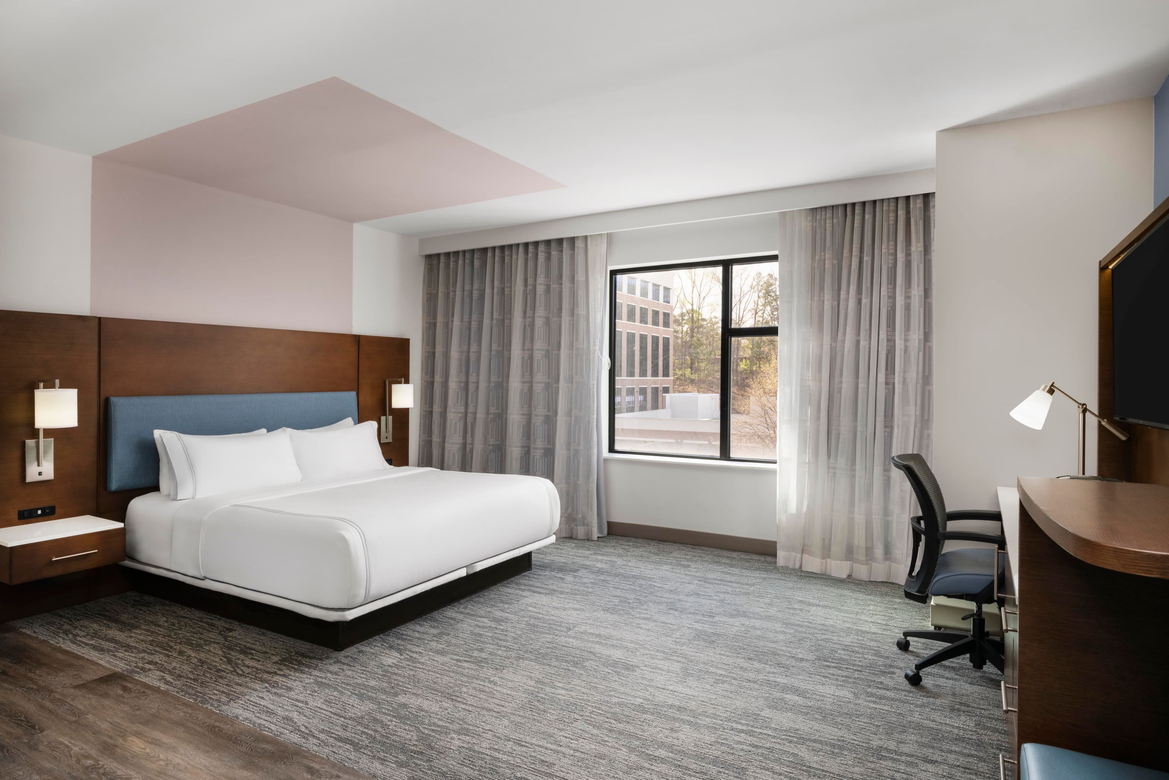EVEN Hotel Alpharetta - Avalon Area — 29
