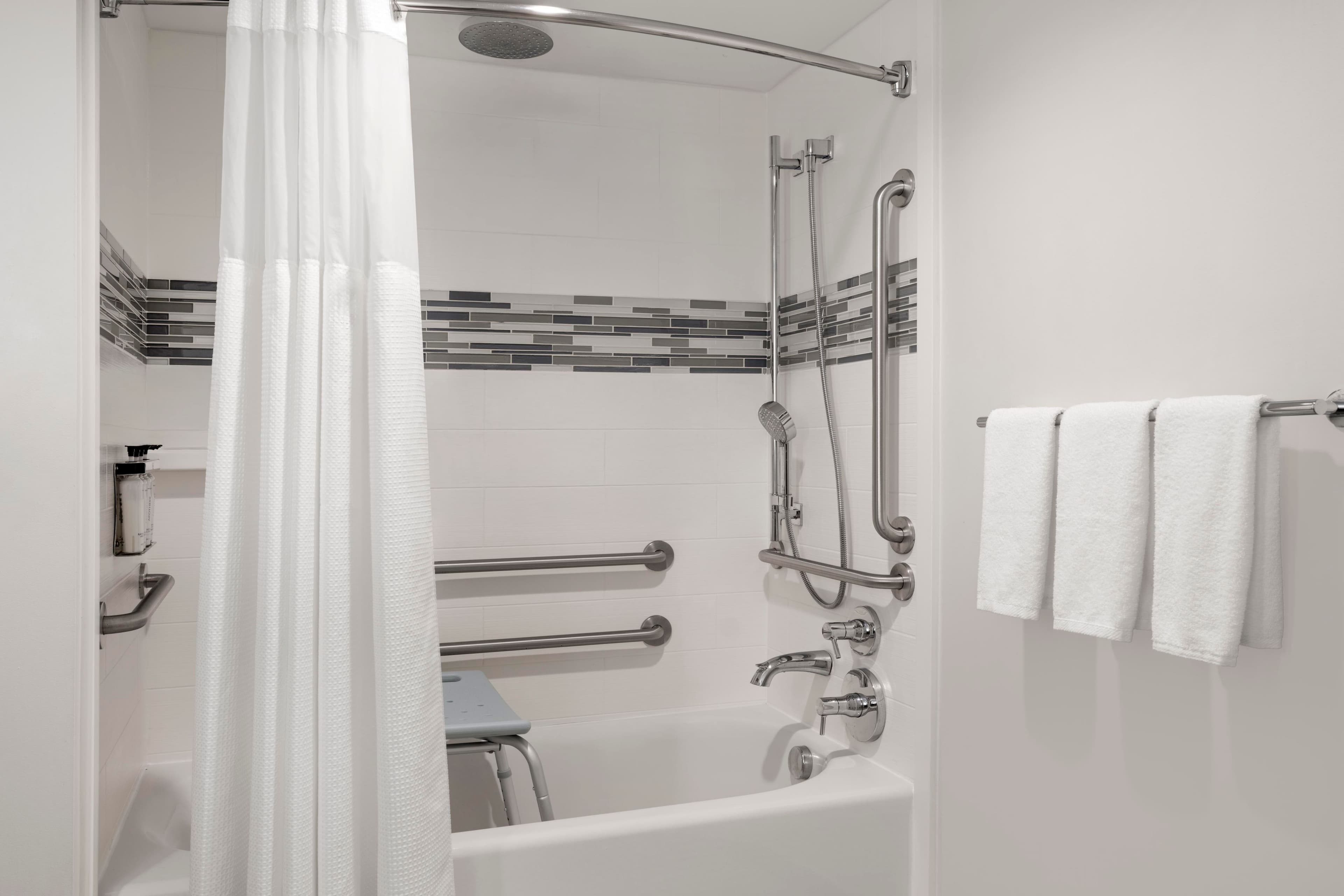 1 King Standard Communications Mobility Accessible Tub - Image 2