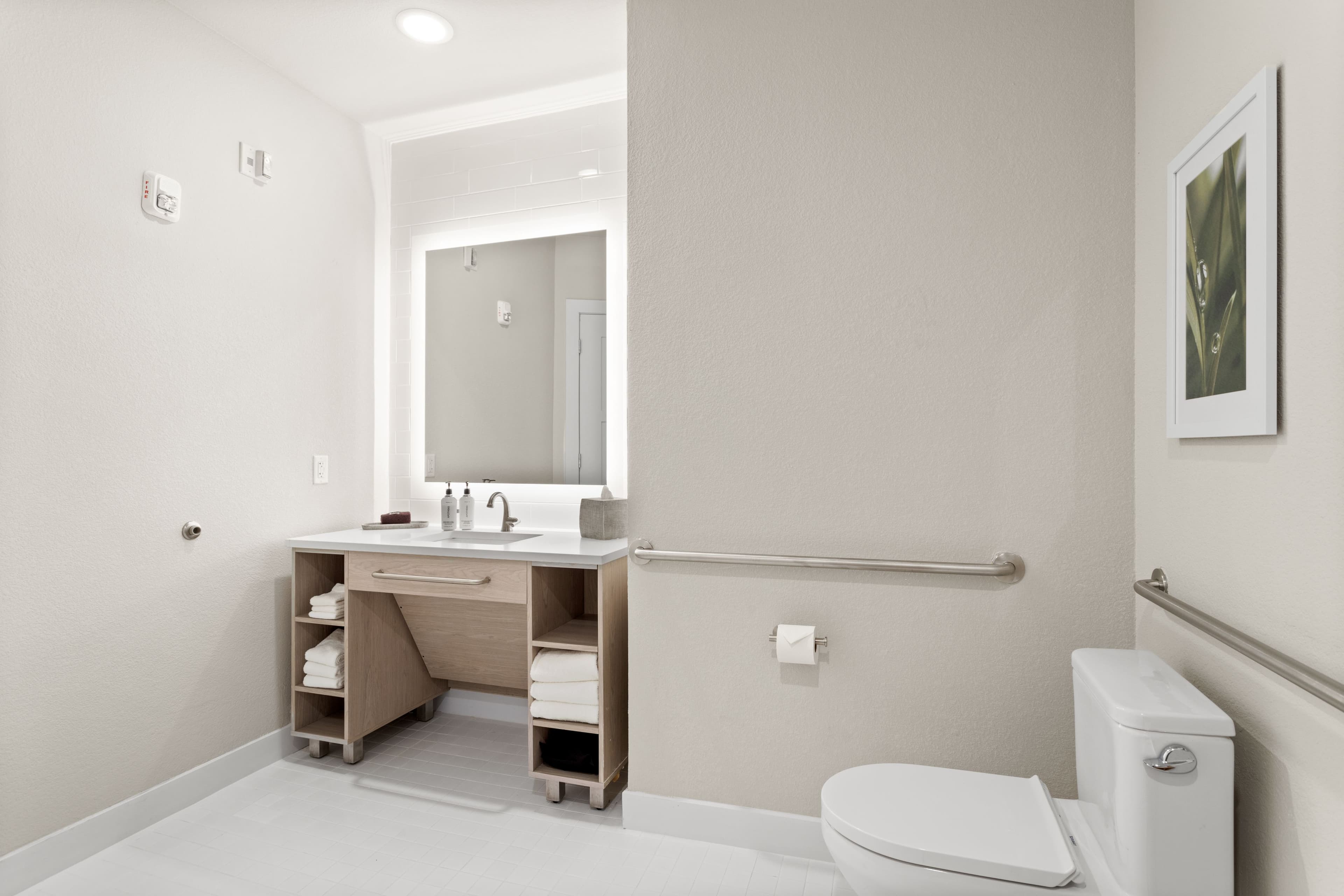 1 King Premium Mobility Accessible Transfer Shower - Image 2