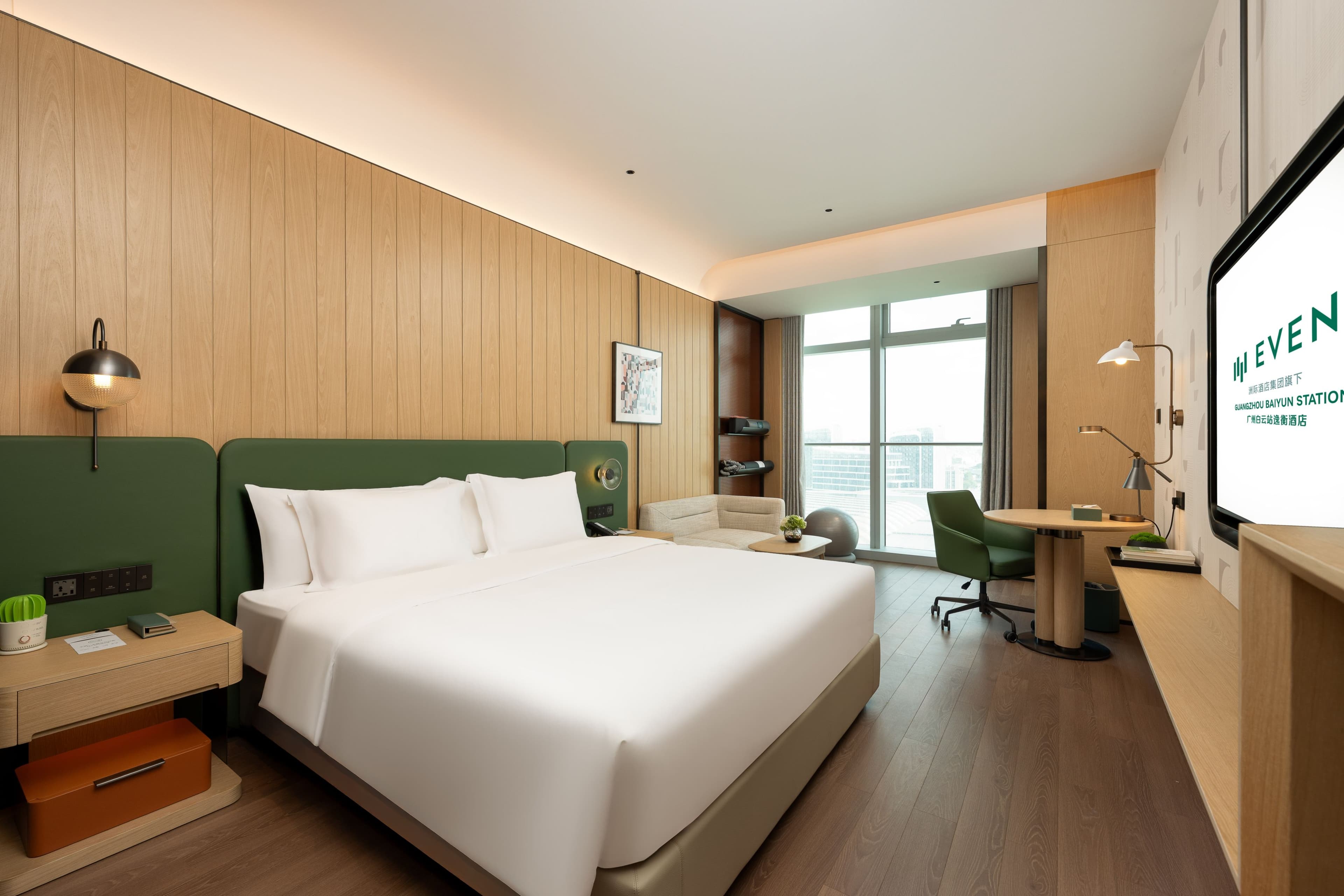 EVEN Hotel Guangzhou Baiyun Station - Image 2