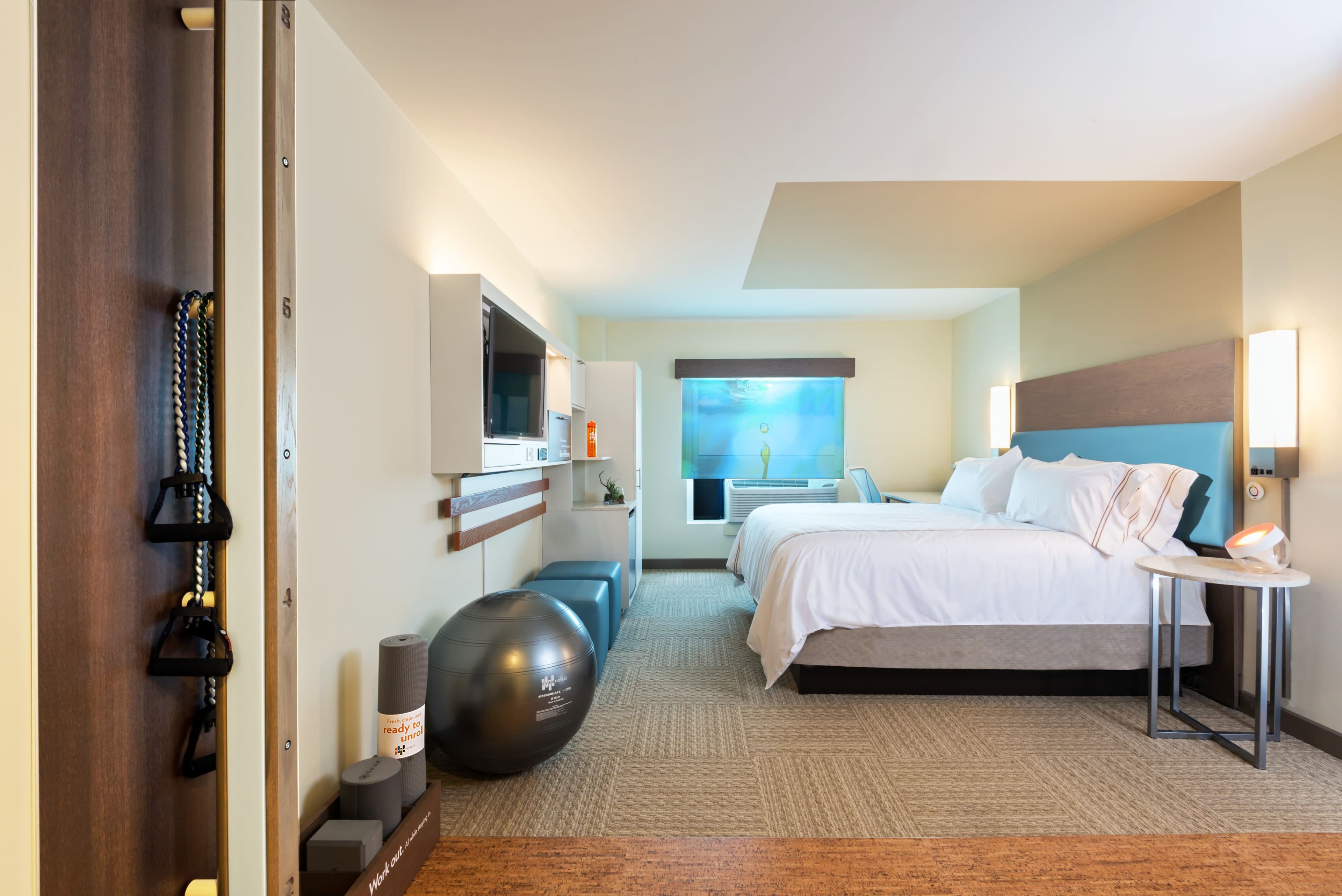 EVEN Hotel Norwalk — 36