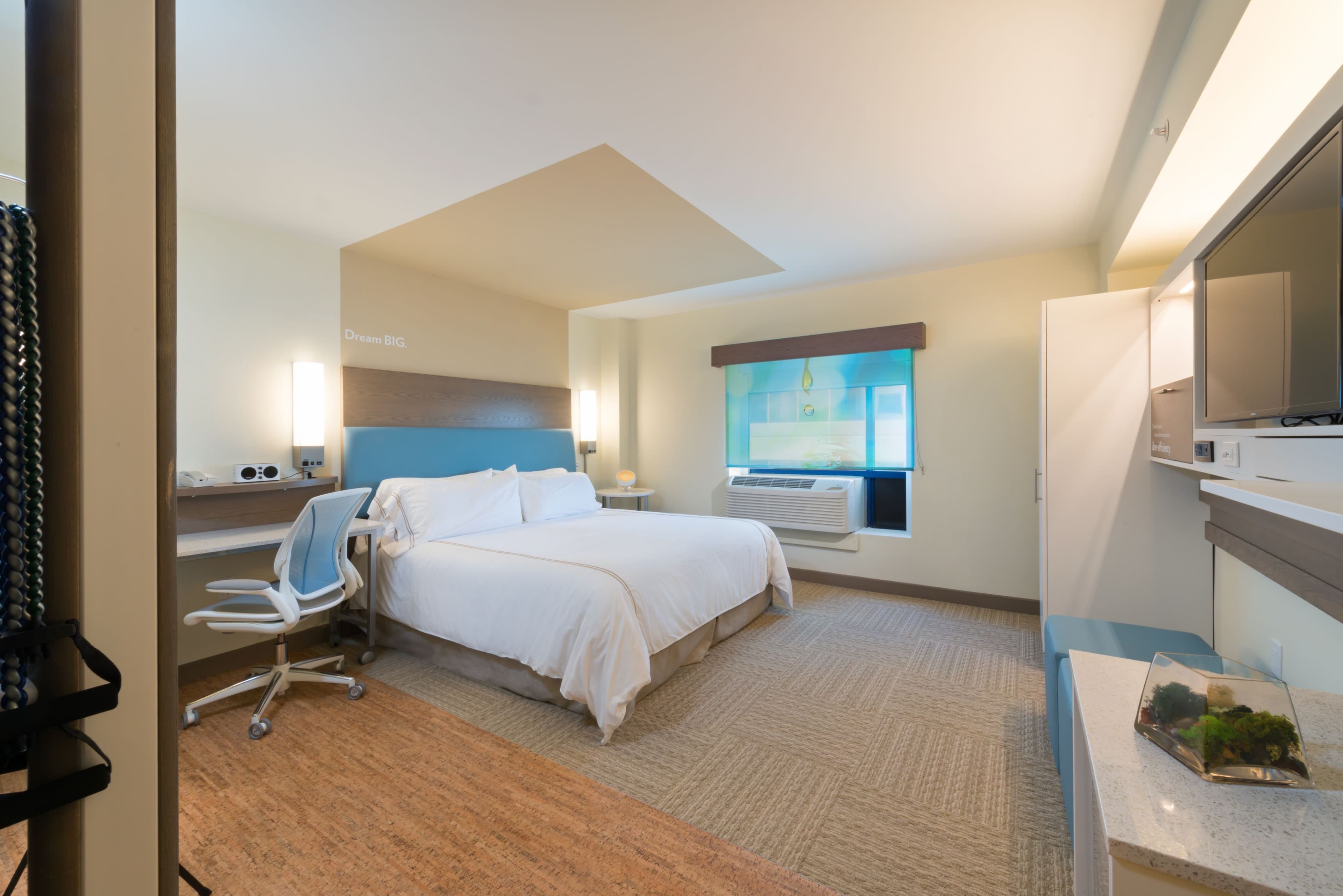 EVEN Hotel Norwalk — 13