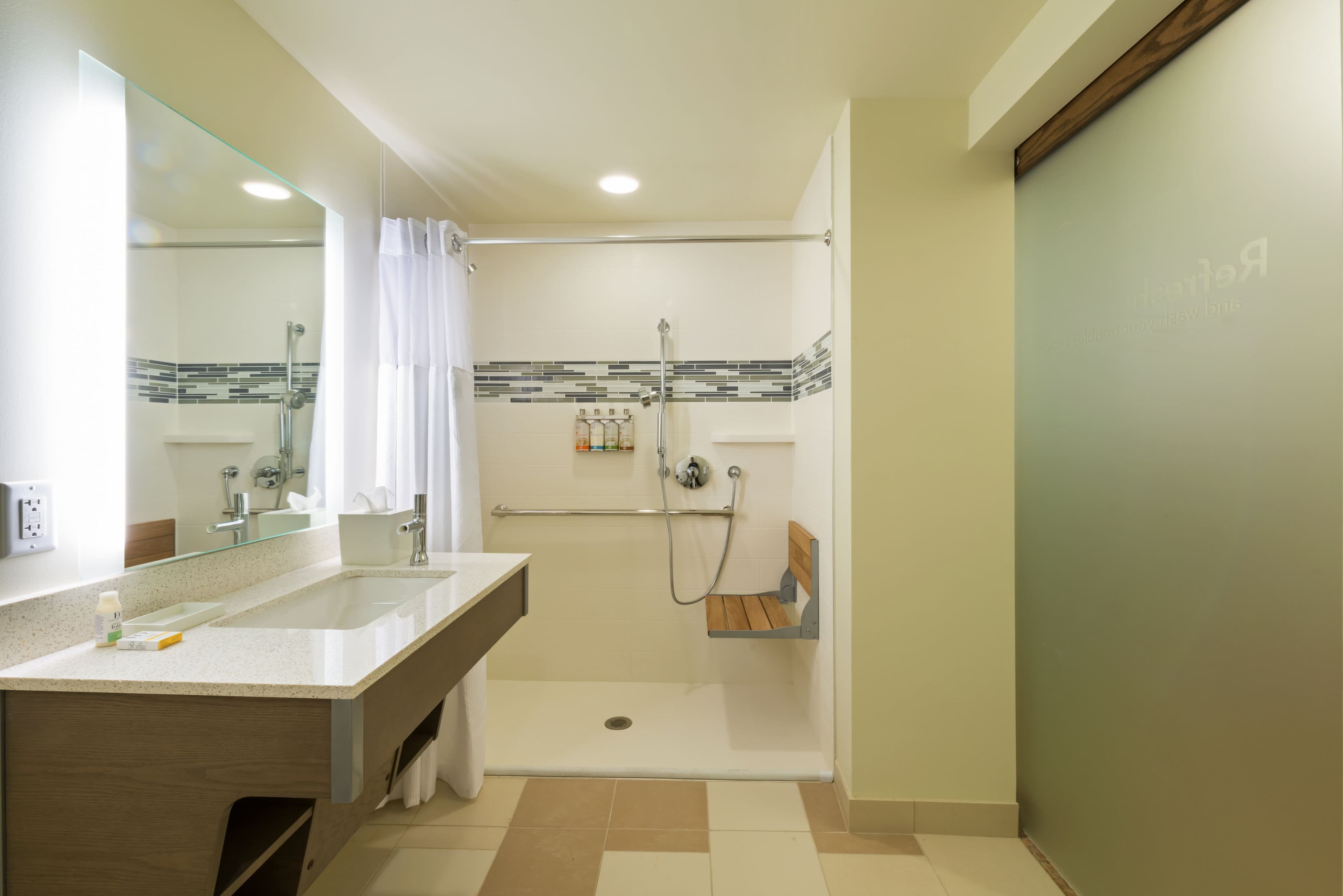 EVEN Hotel Norwalk — 12