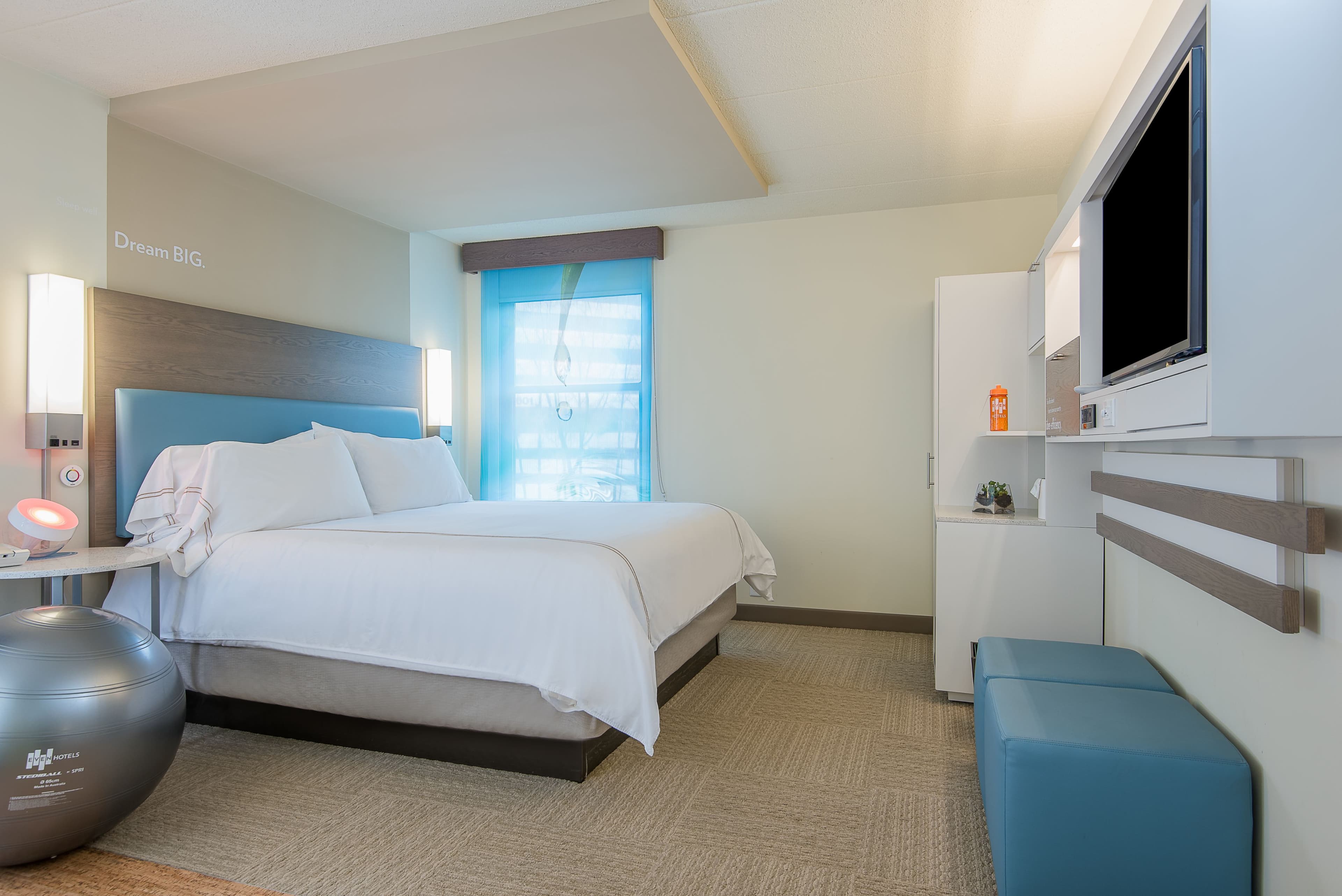 EVEN Hotel Norwalk — 59