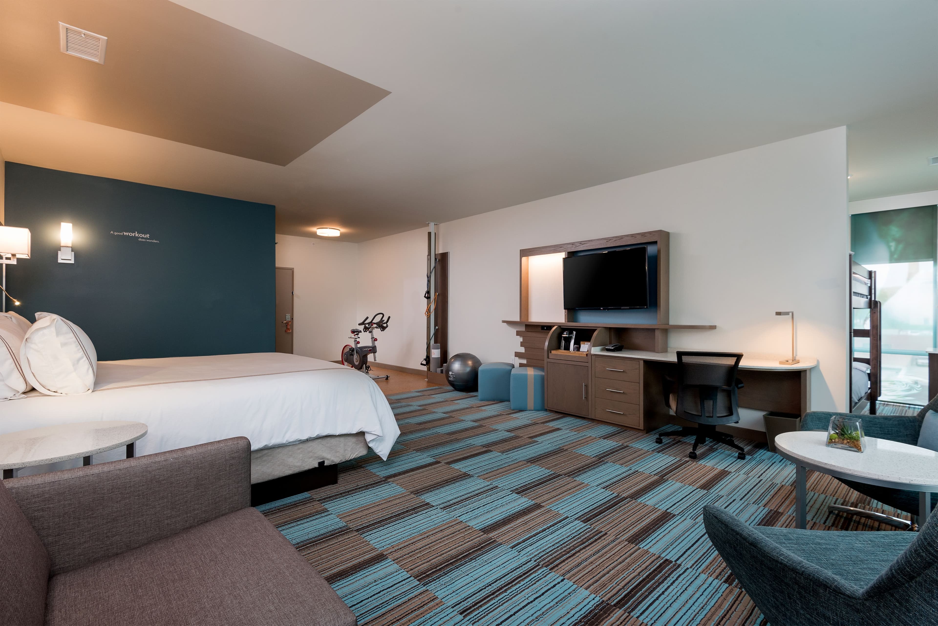 EVEN Hotel Omaha Downtown - Old Market — 34