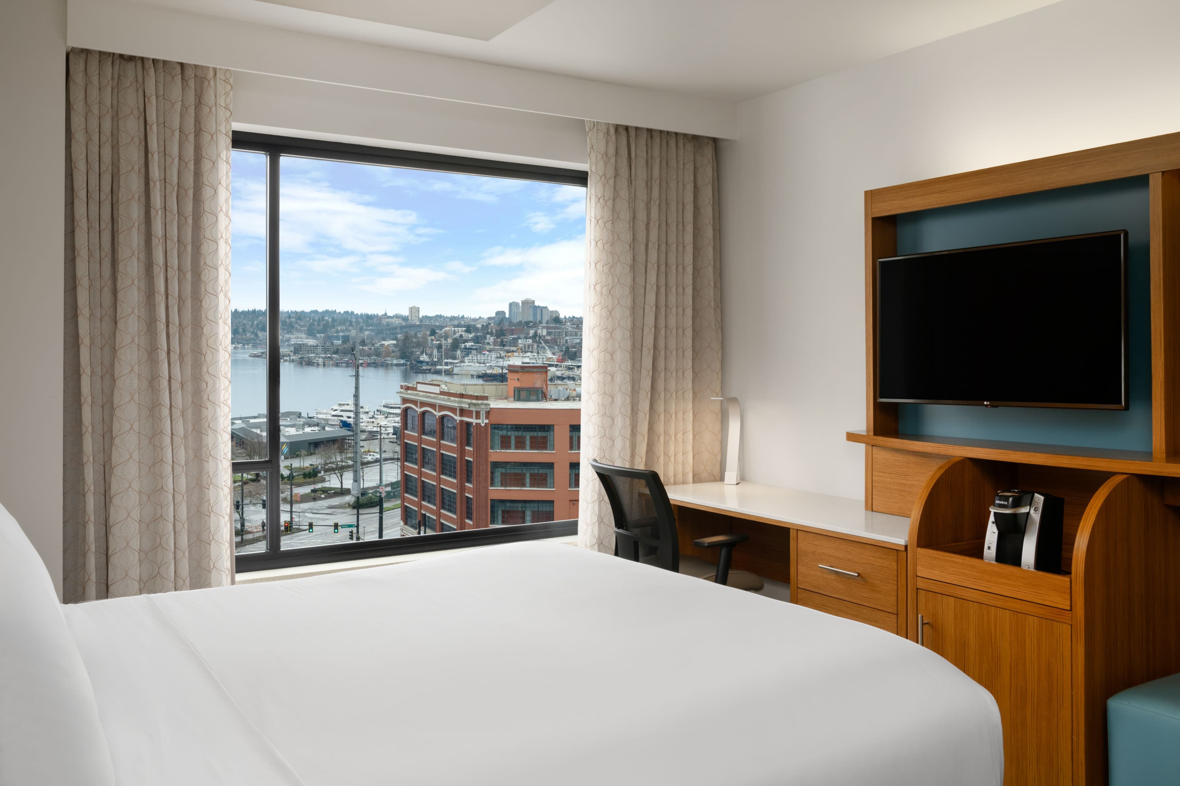 EVEN Hotel Seattle Downtown - Lake Union — 11