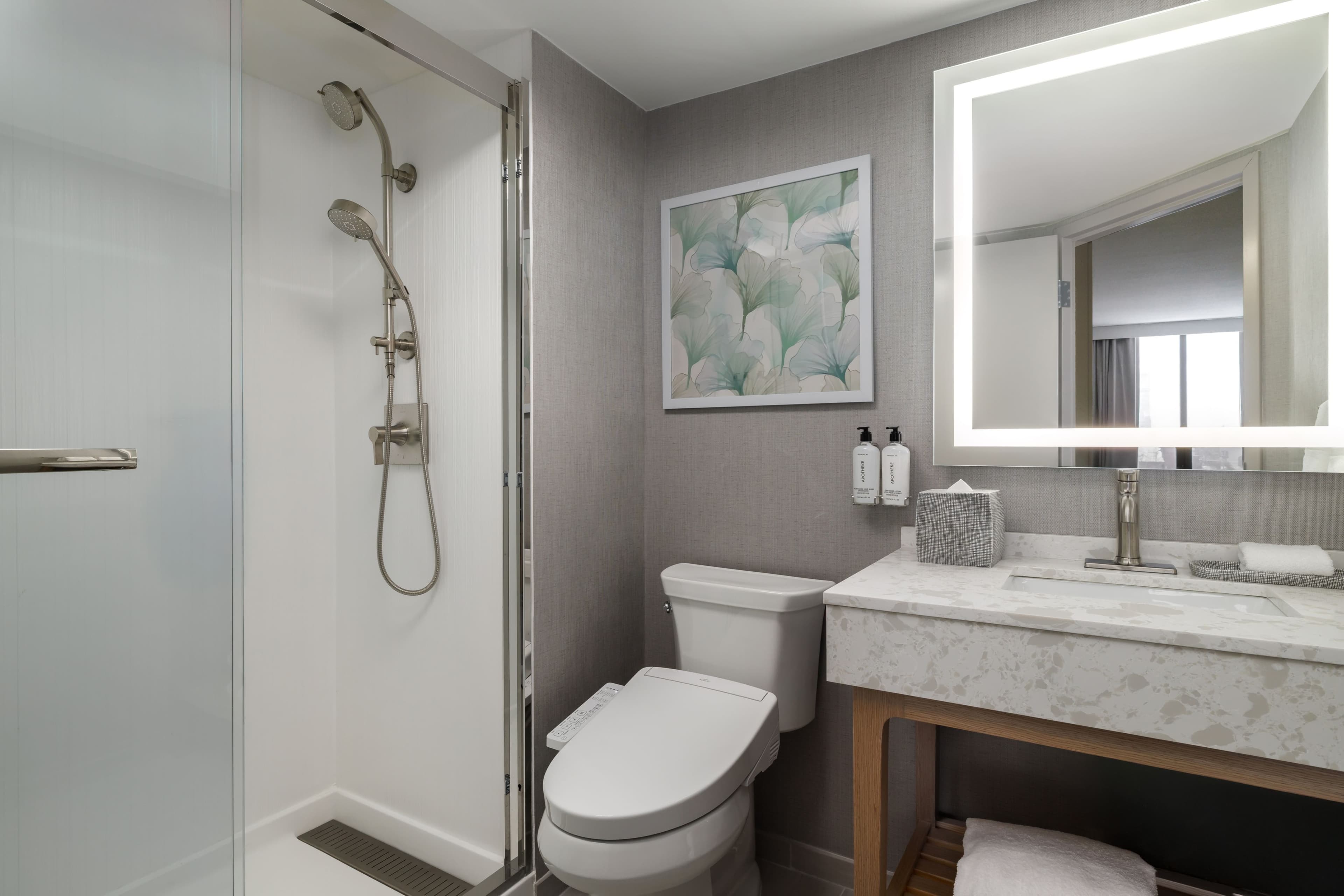 EVEN Hotel Detroit North - Troy — 11