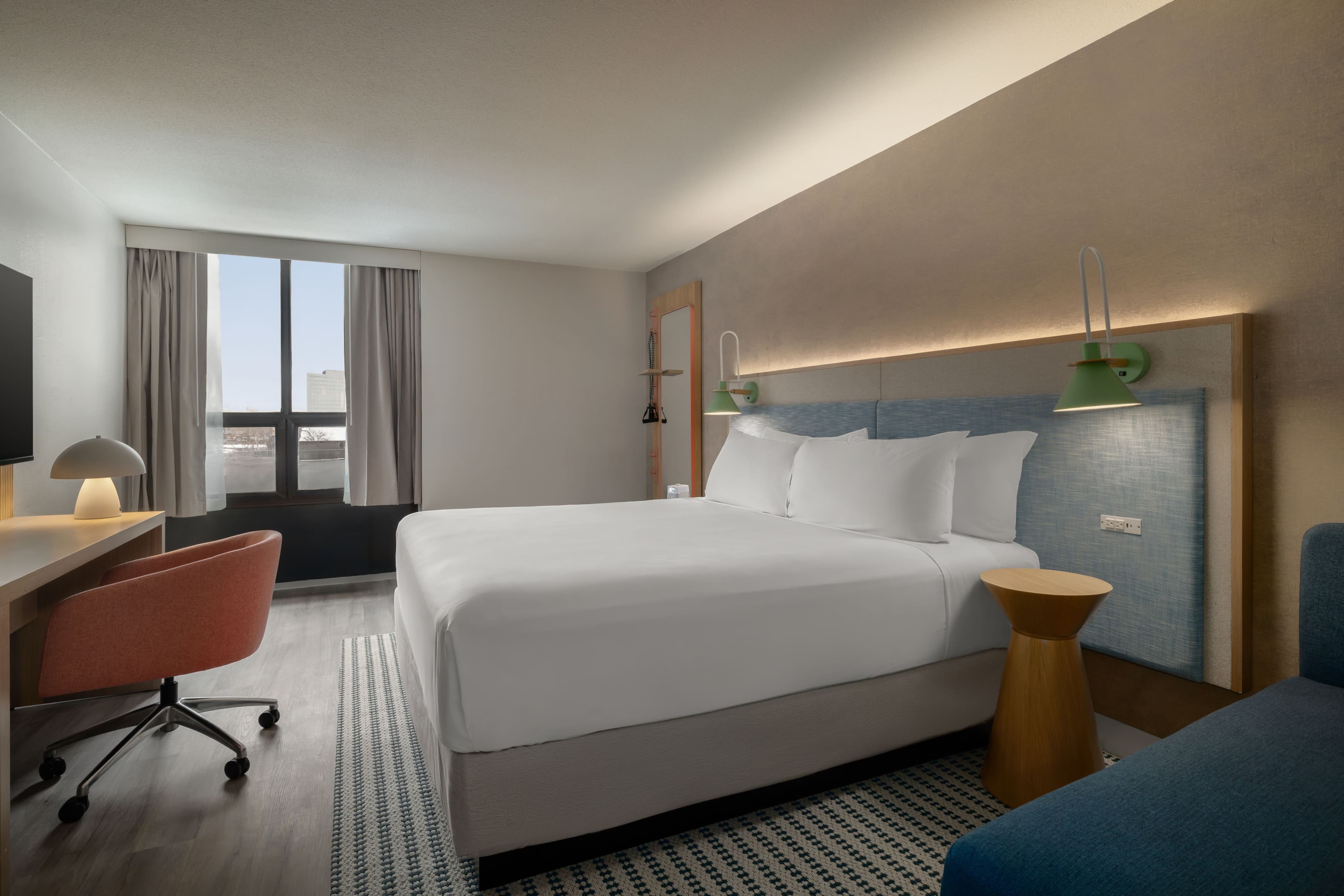 EVEN Hotel Detroit North - Troy — 22