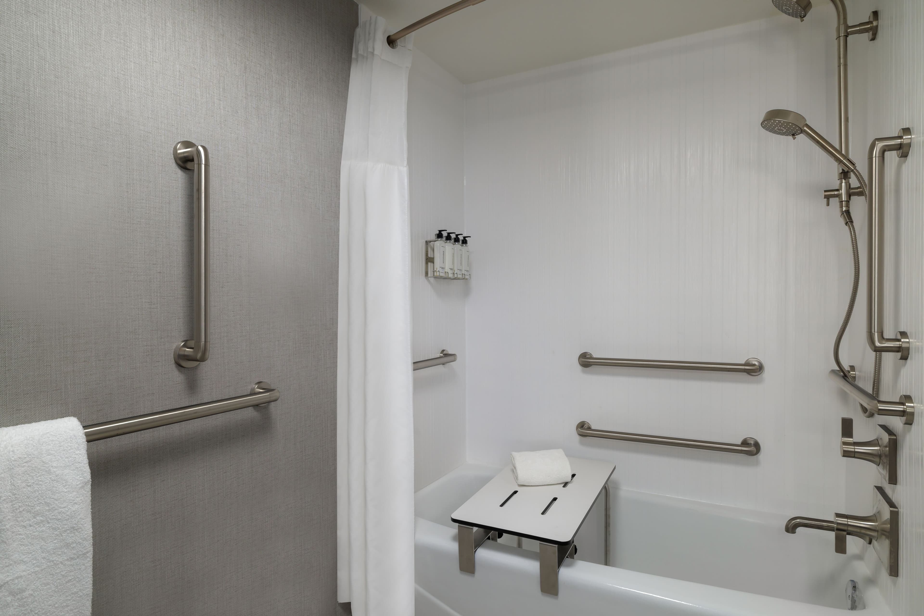 EVEN Hotel Detroit North - Troy - Image 5