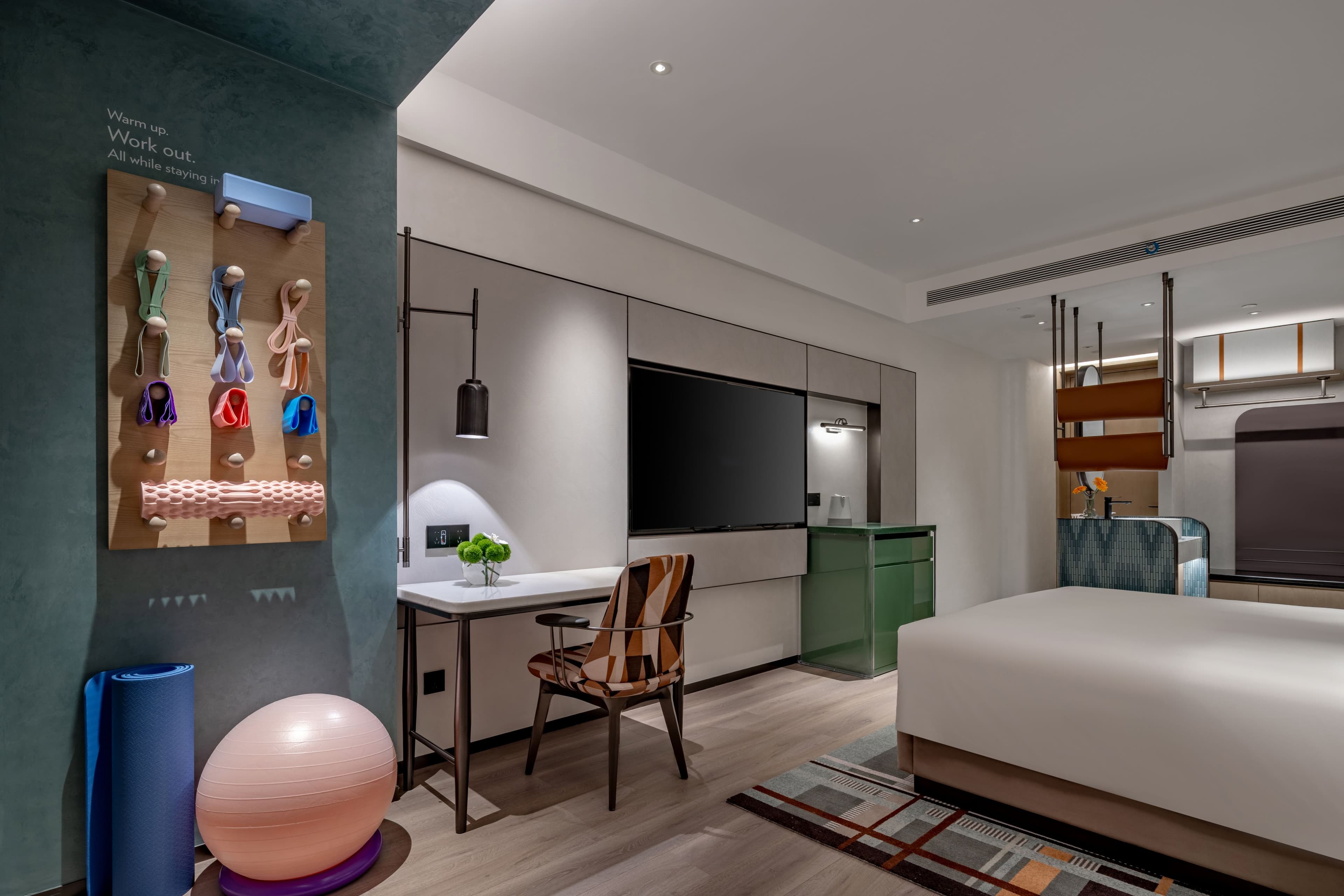 EVEN Hotel Yining - Image 4