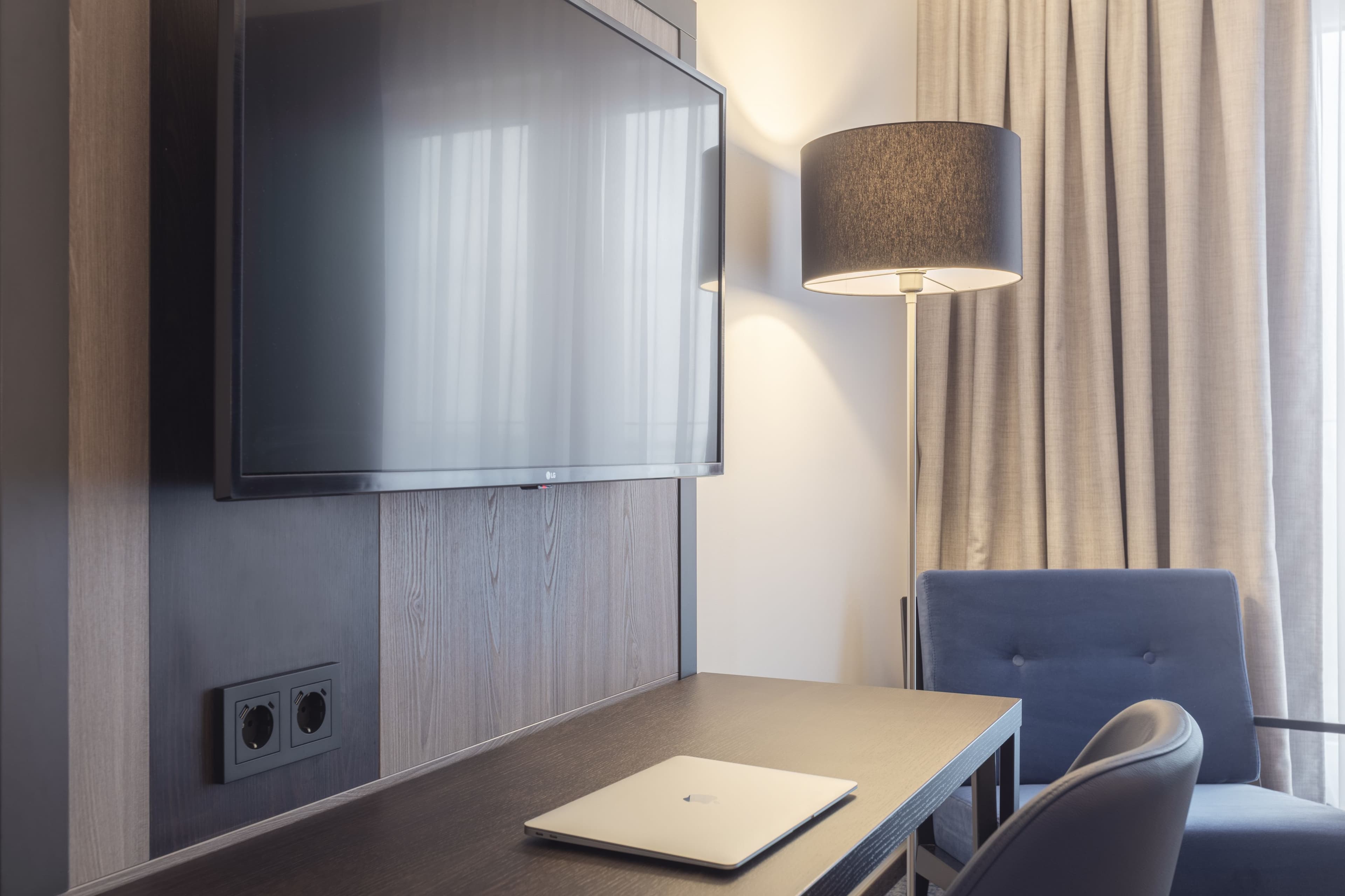 Standard Room - Image 8