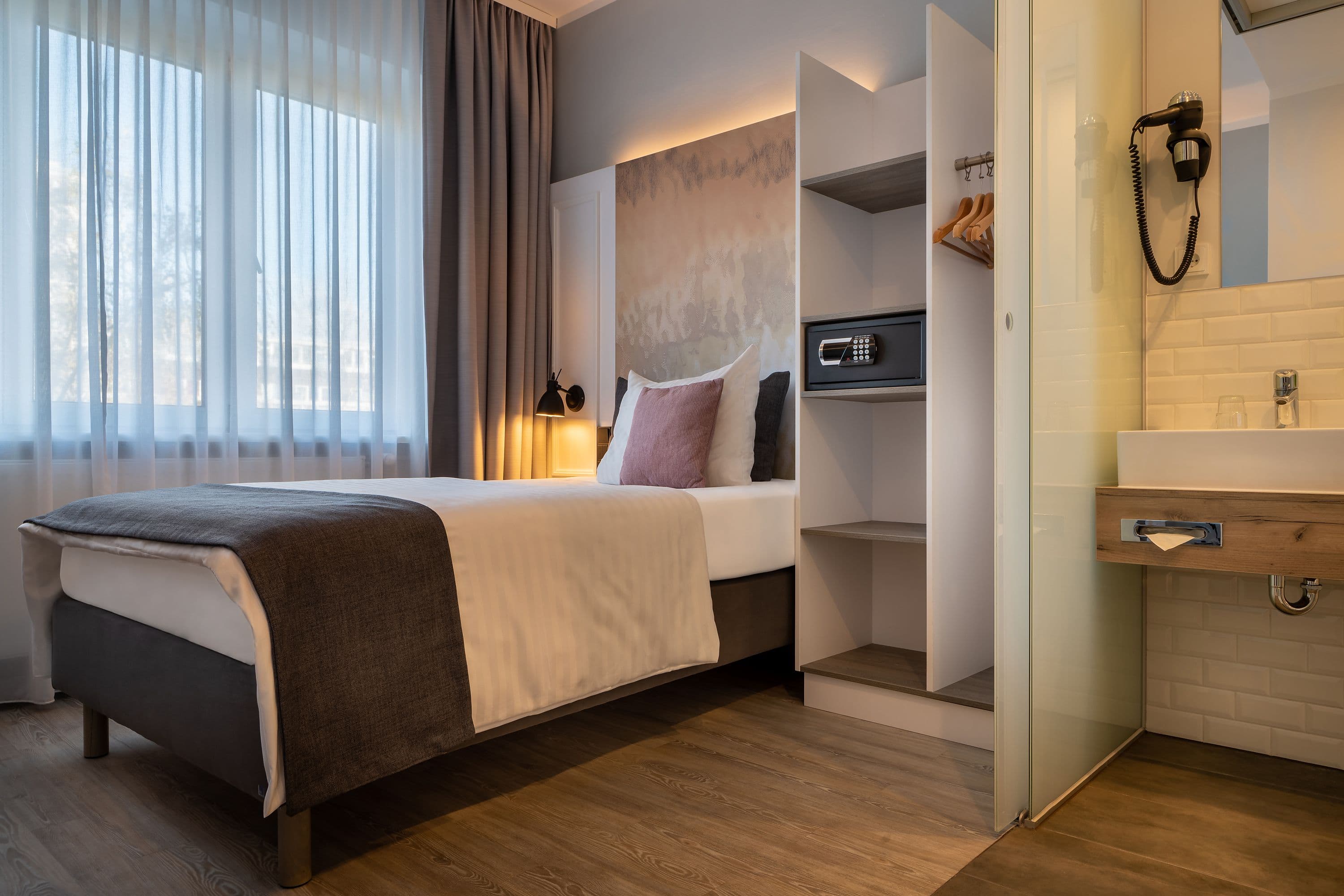 Garner Hotel Berlin - Wilmersdorf — 13