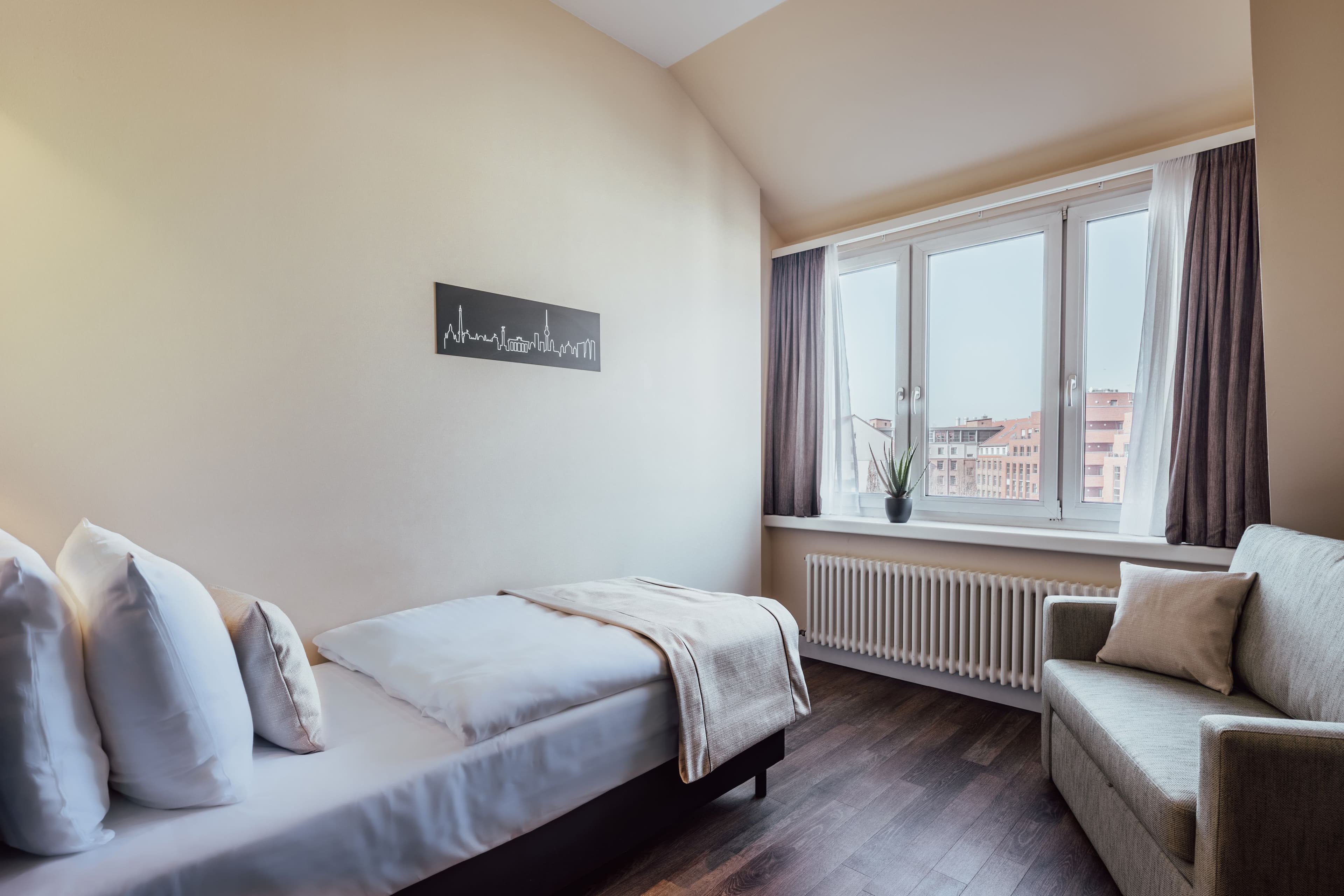 Standard Room - Image 13