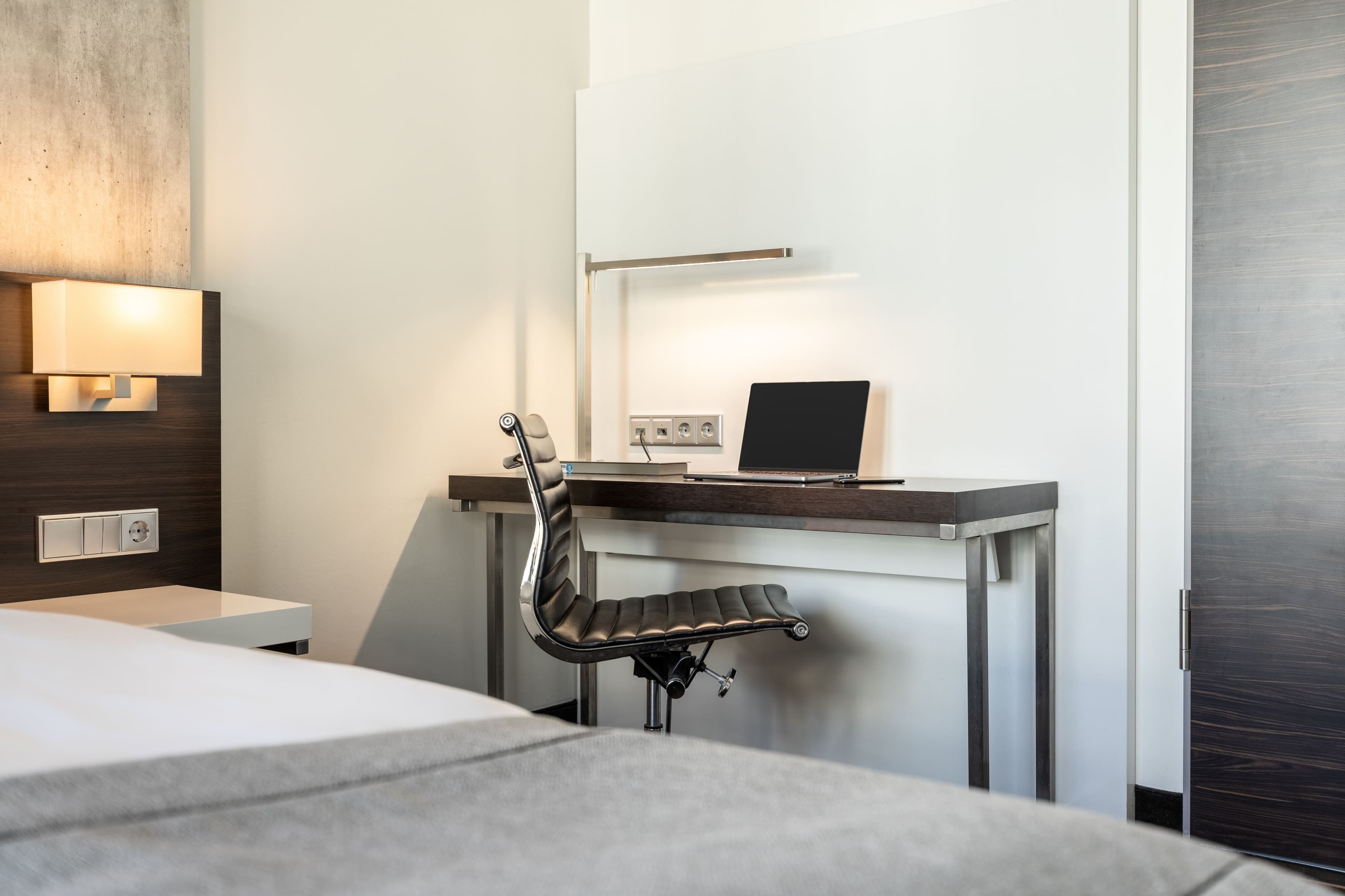 Standard Room - Image 6