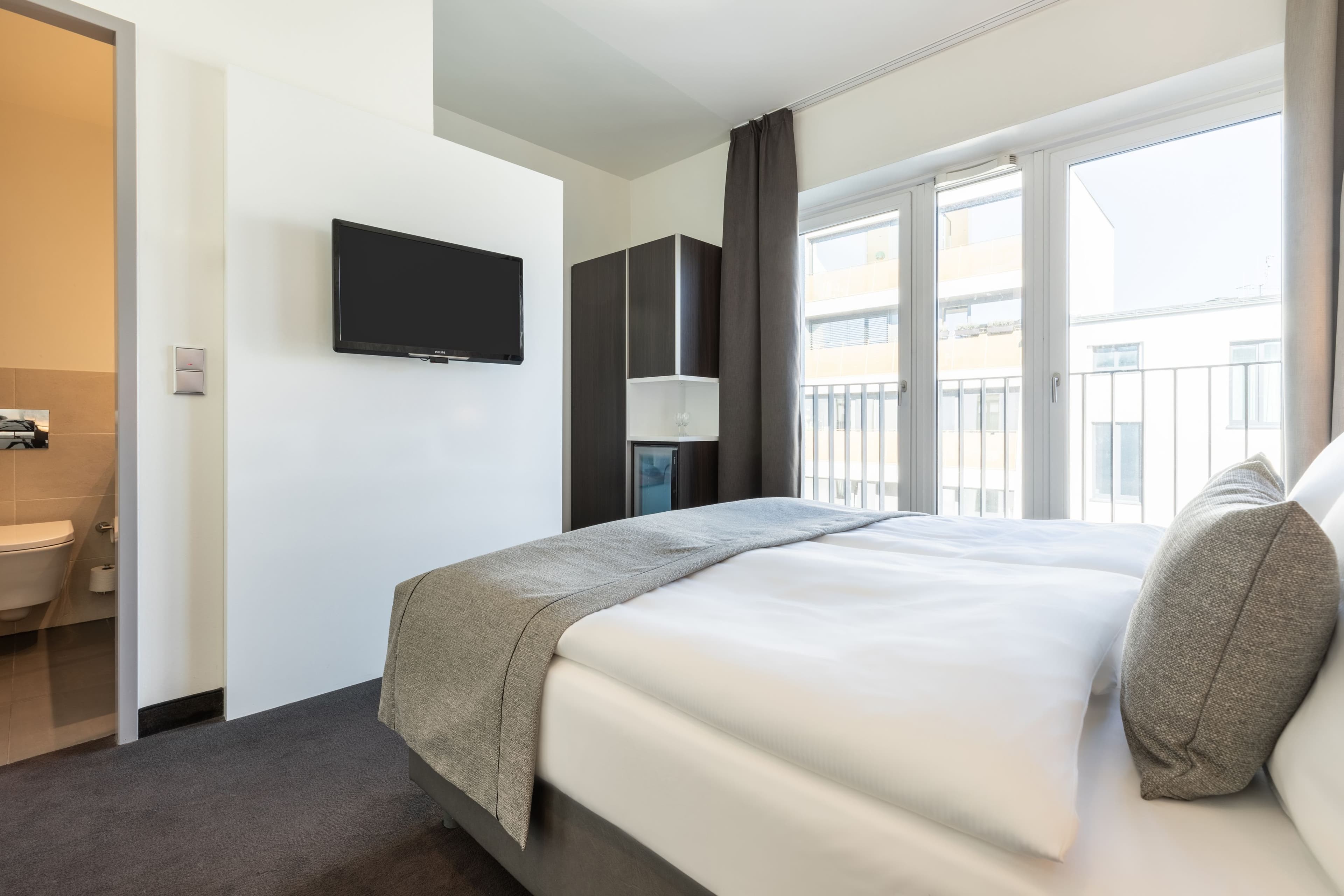 Garner Hotel Berlin - Mitte - Image 2