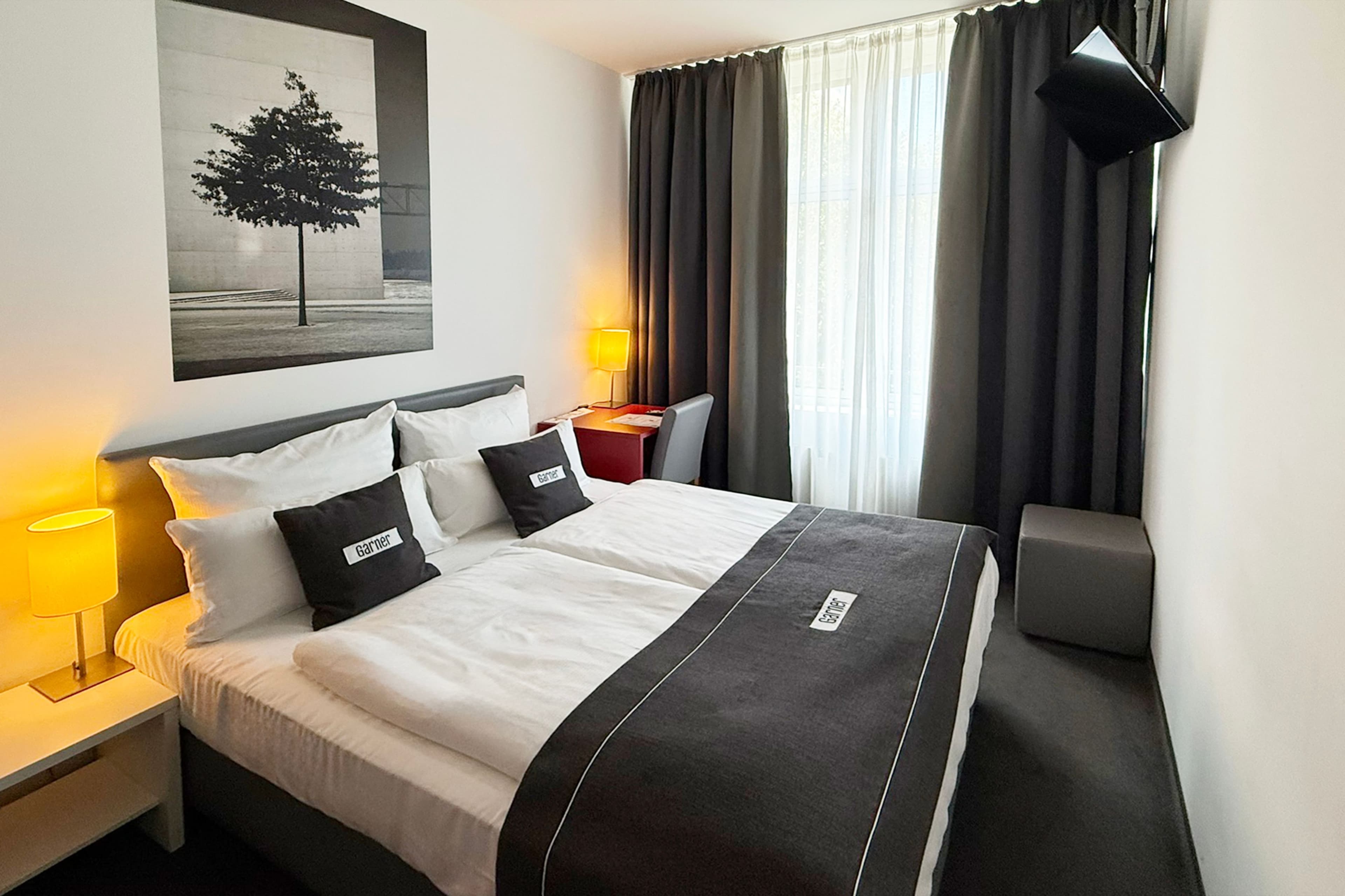 Standard Room - Image 16