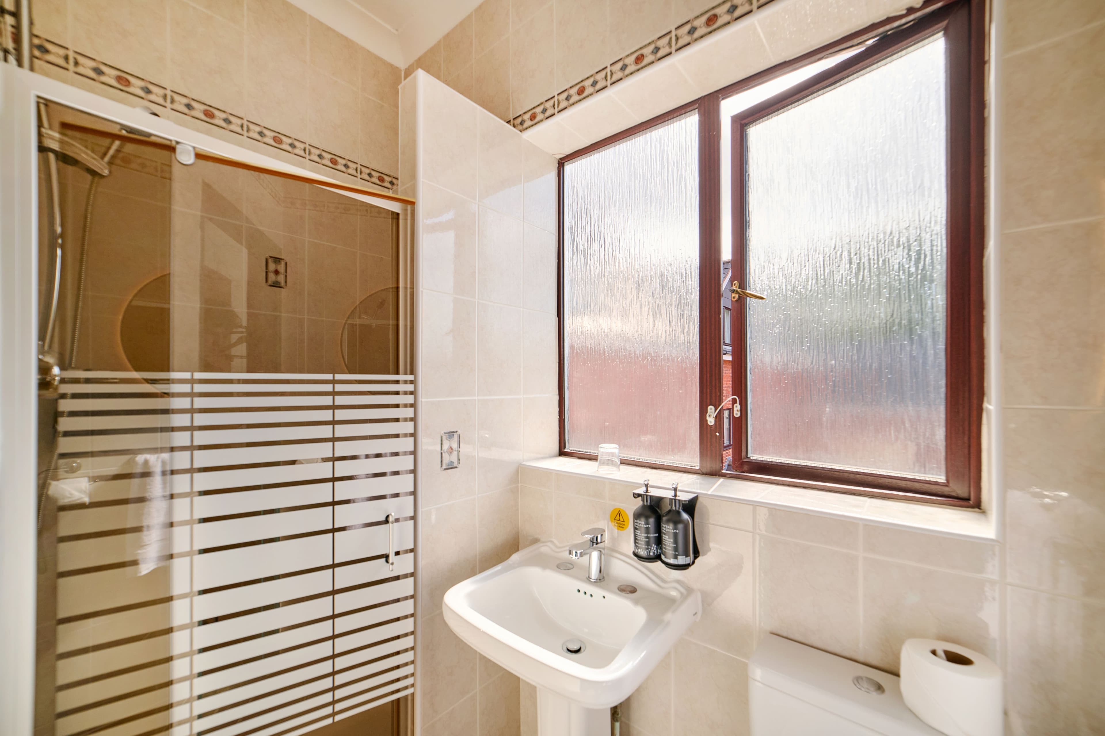 Garner Hotel Birmingham South East - Image 3