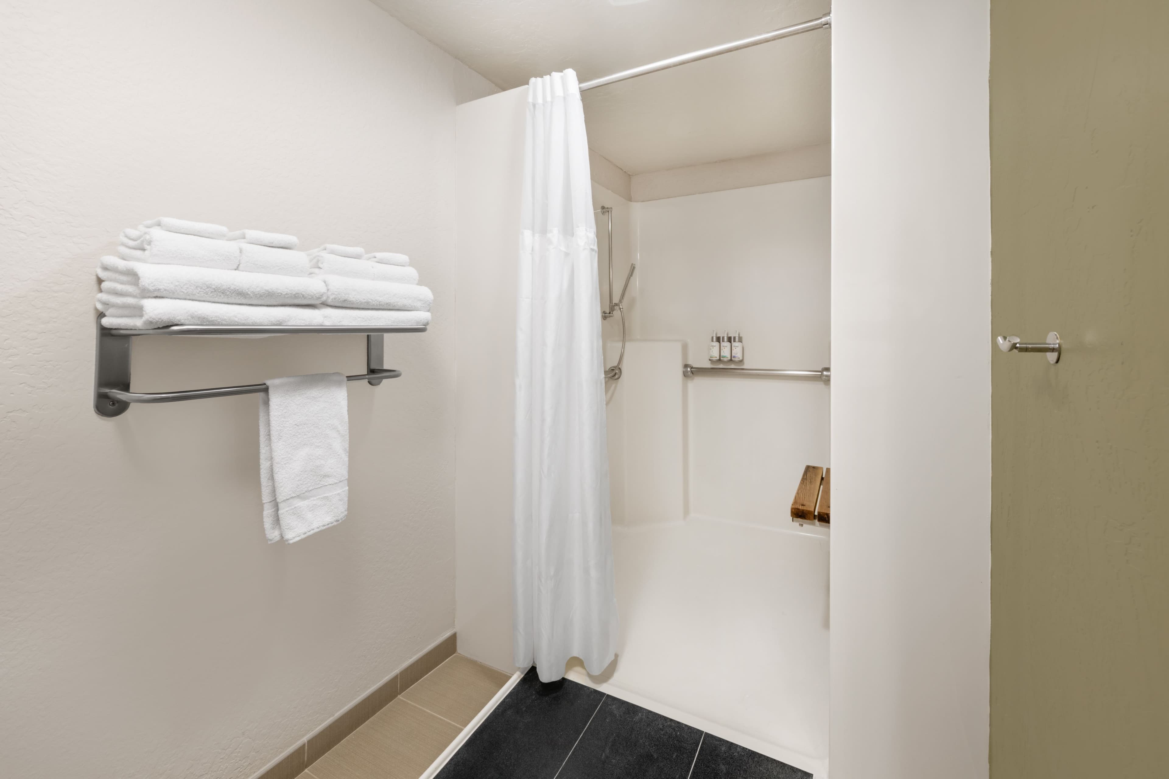 Garner Hotel Butte — 28