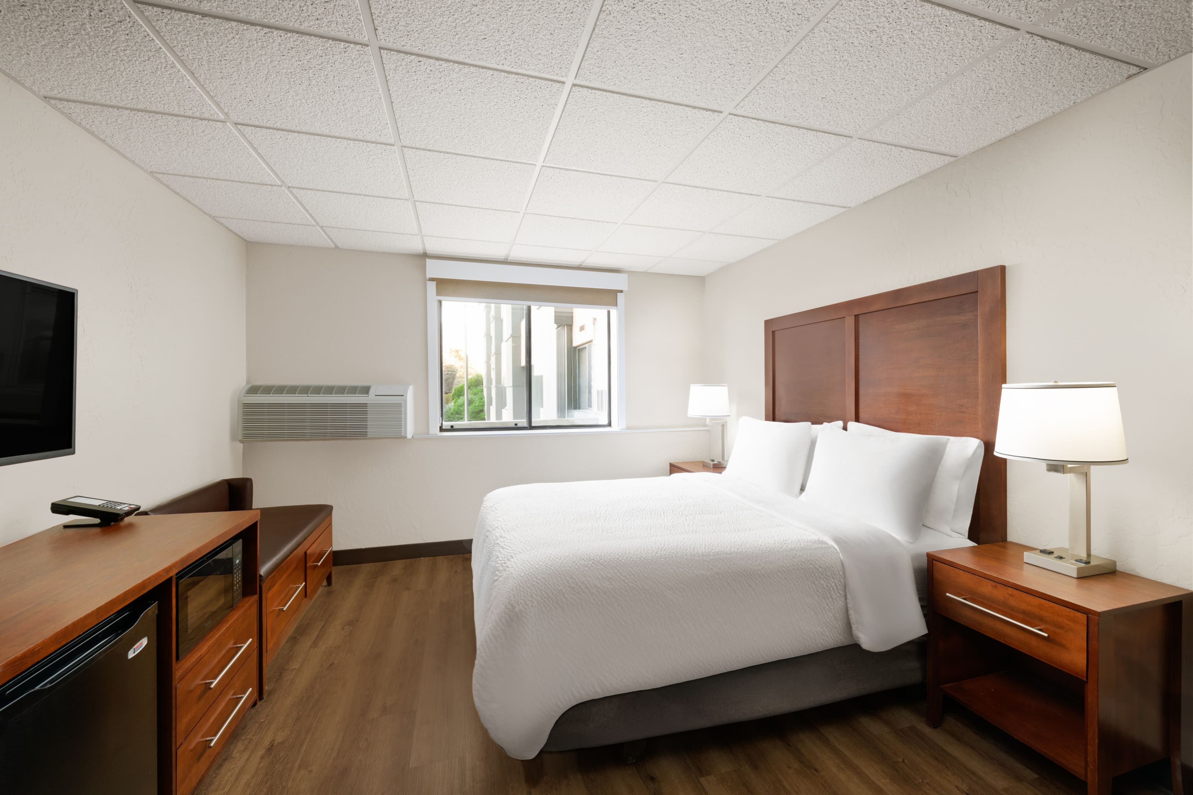 Garner Hotel Butte — 34