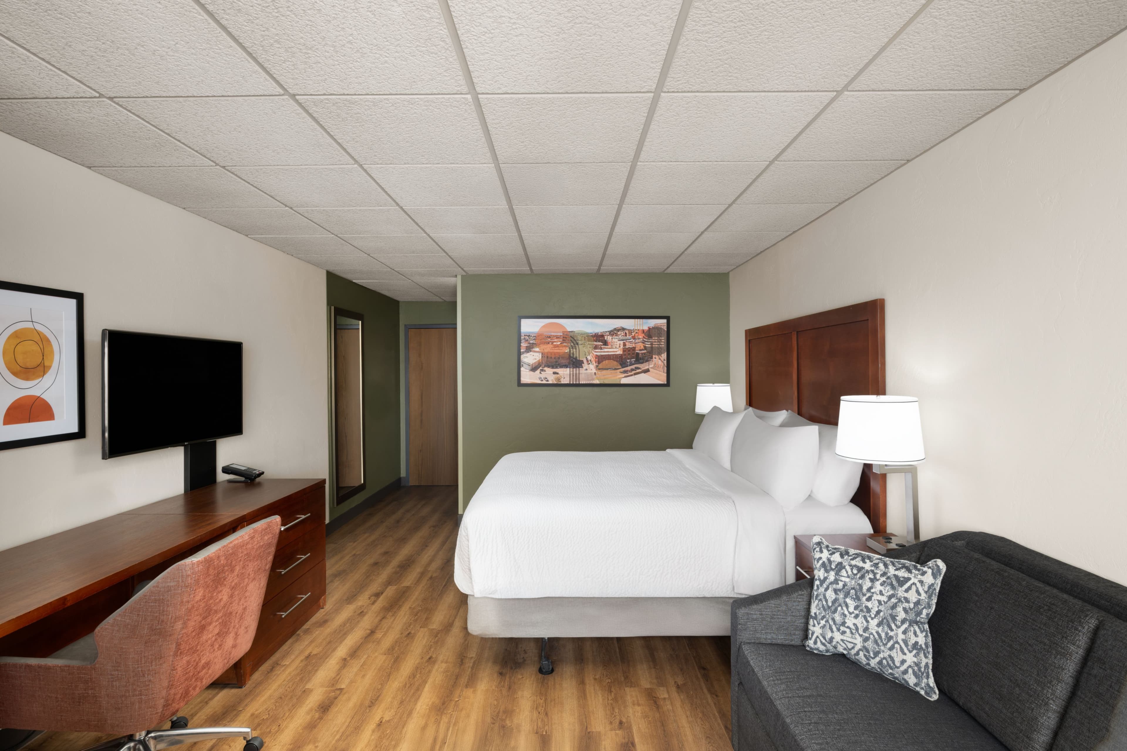 Garner Hotel Butte — 12