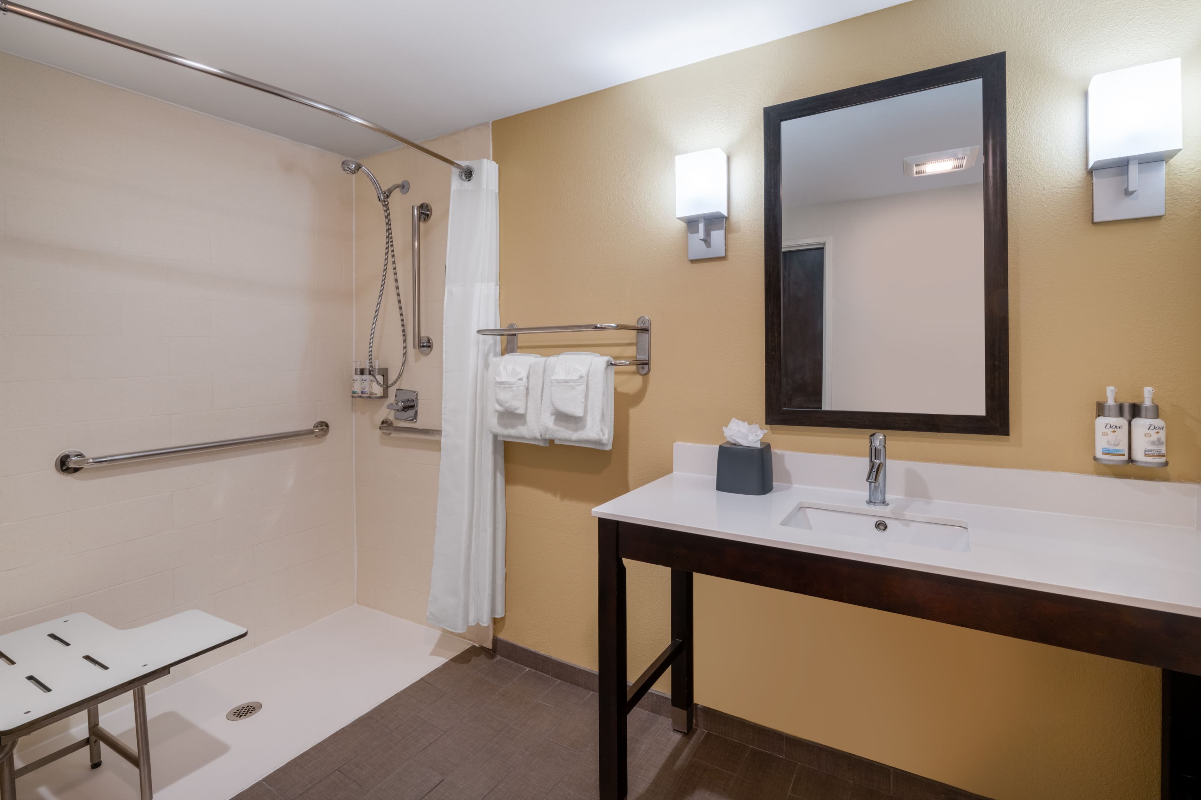 Garner Hotel Clarksville Northeast — 8