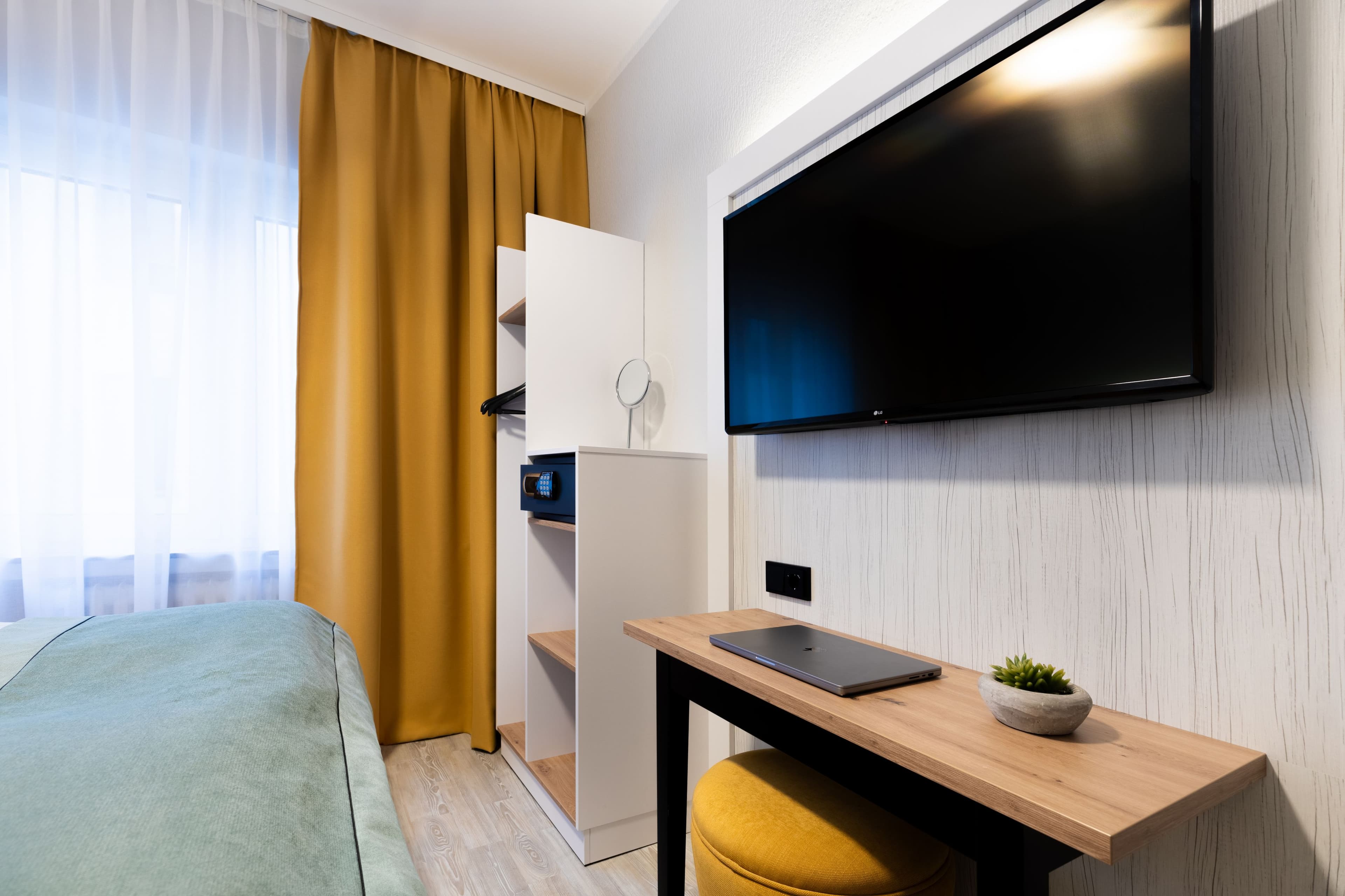 Garner Hotel Cologne - Engelbertz — 12
