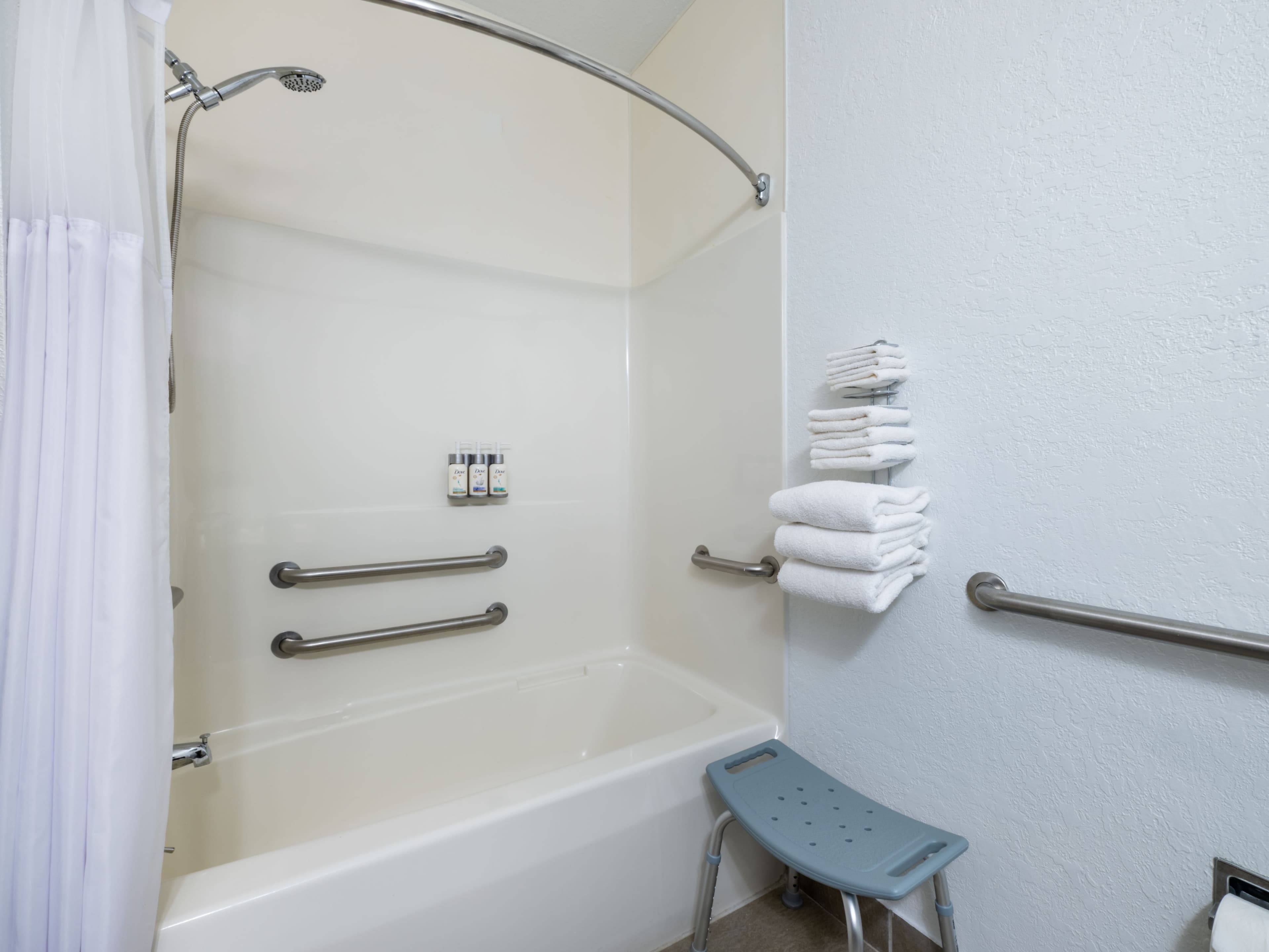 Garner Hotel Decatur - Forsyth — 8
